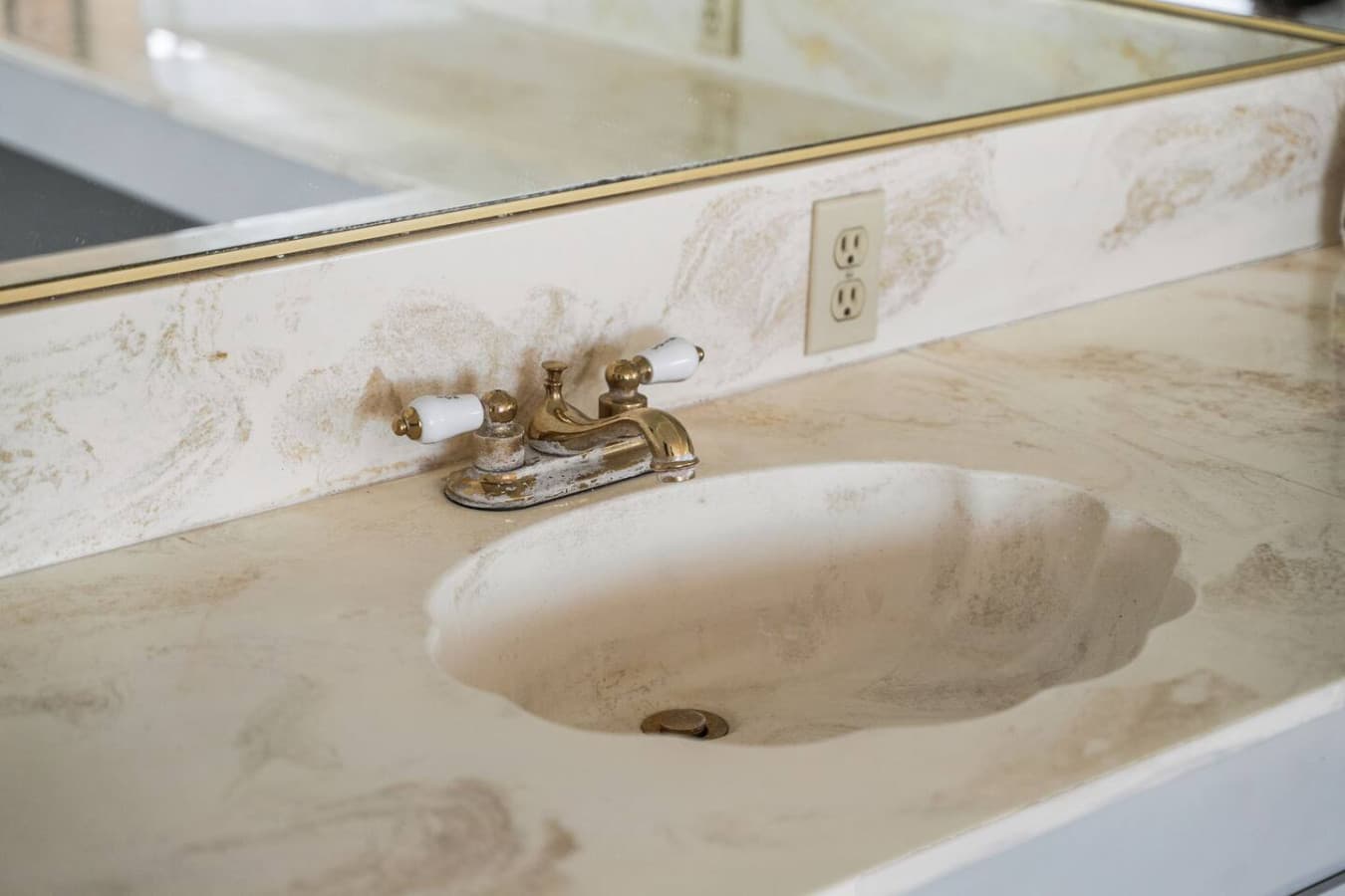 Master bathroom.
