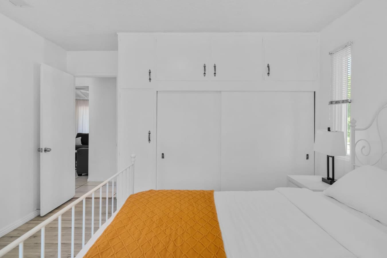 Fifth bedroom.