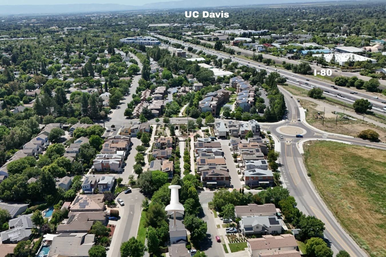 Convenient location near shopping, dining, parks, and the UC Davis area.