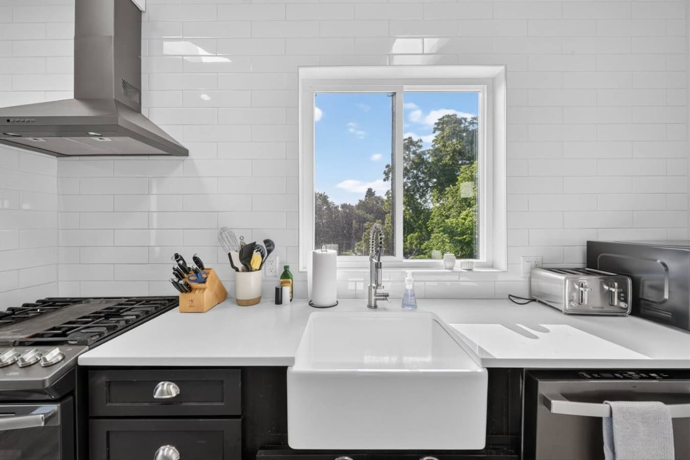 Cook with ease in the bright chef's kitchen complete with skylights and ample workspace.