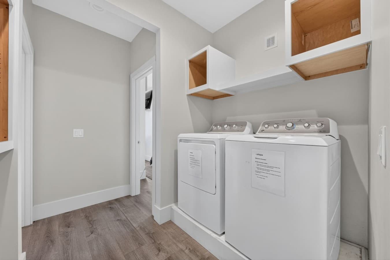 In-unit washer and dryer make longer stays easy and convenient.