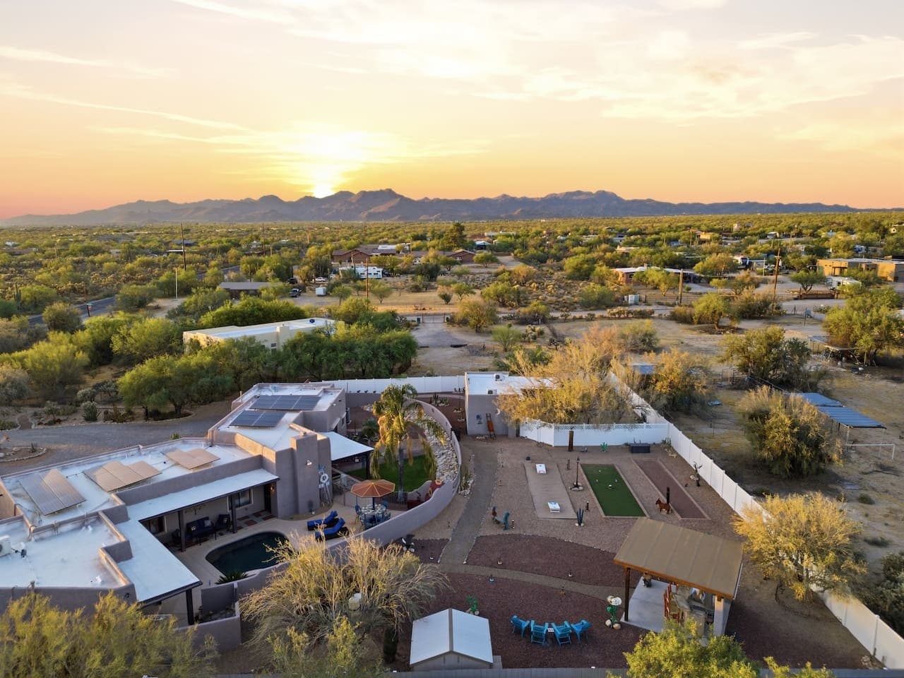 Stunning sunset views across the surrounding desert scenery.