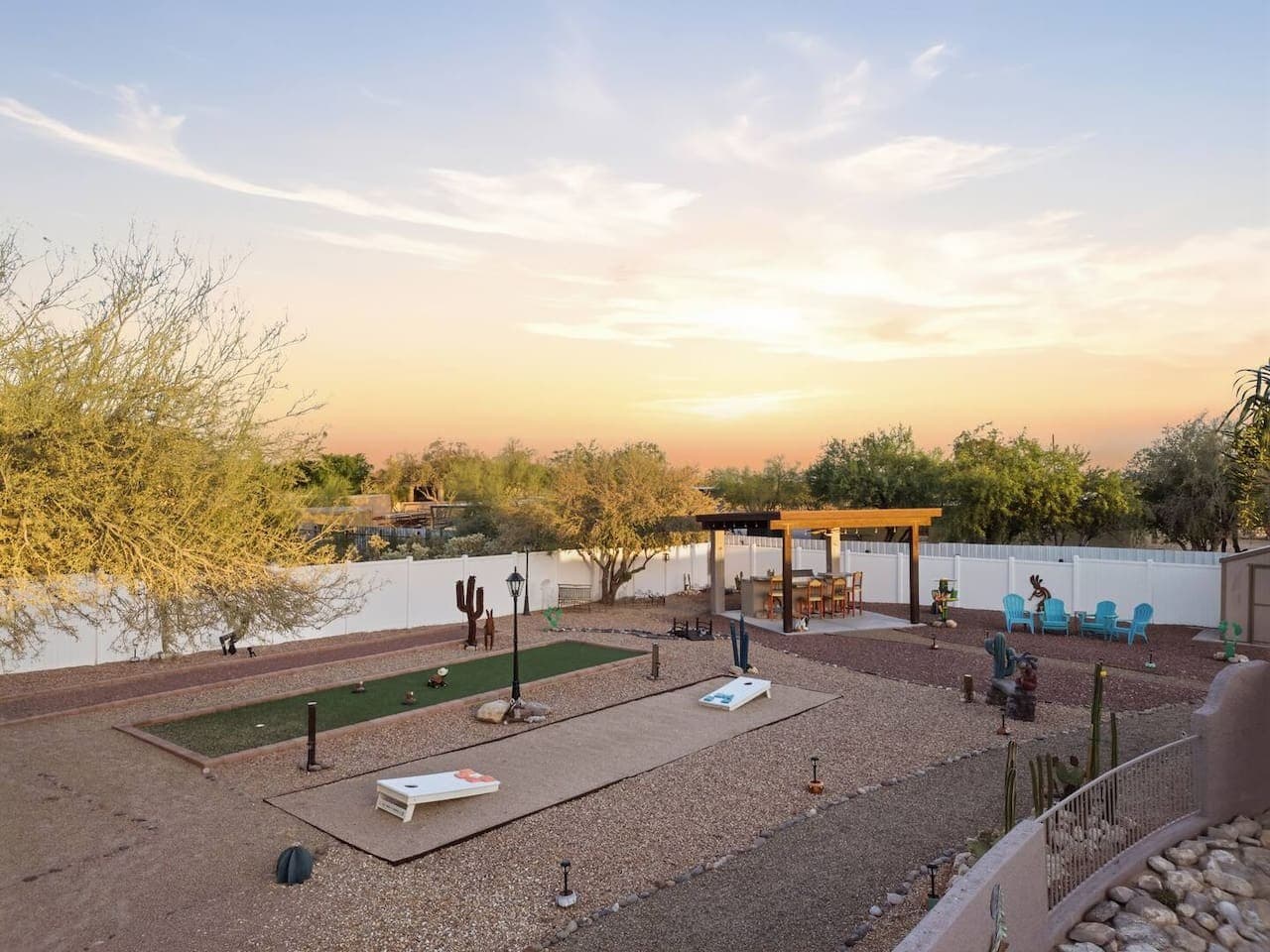 Beautiful sunset views from the backyard.