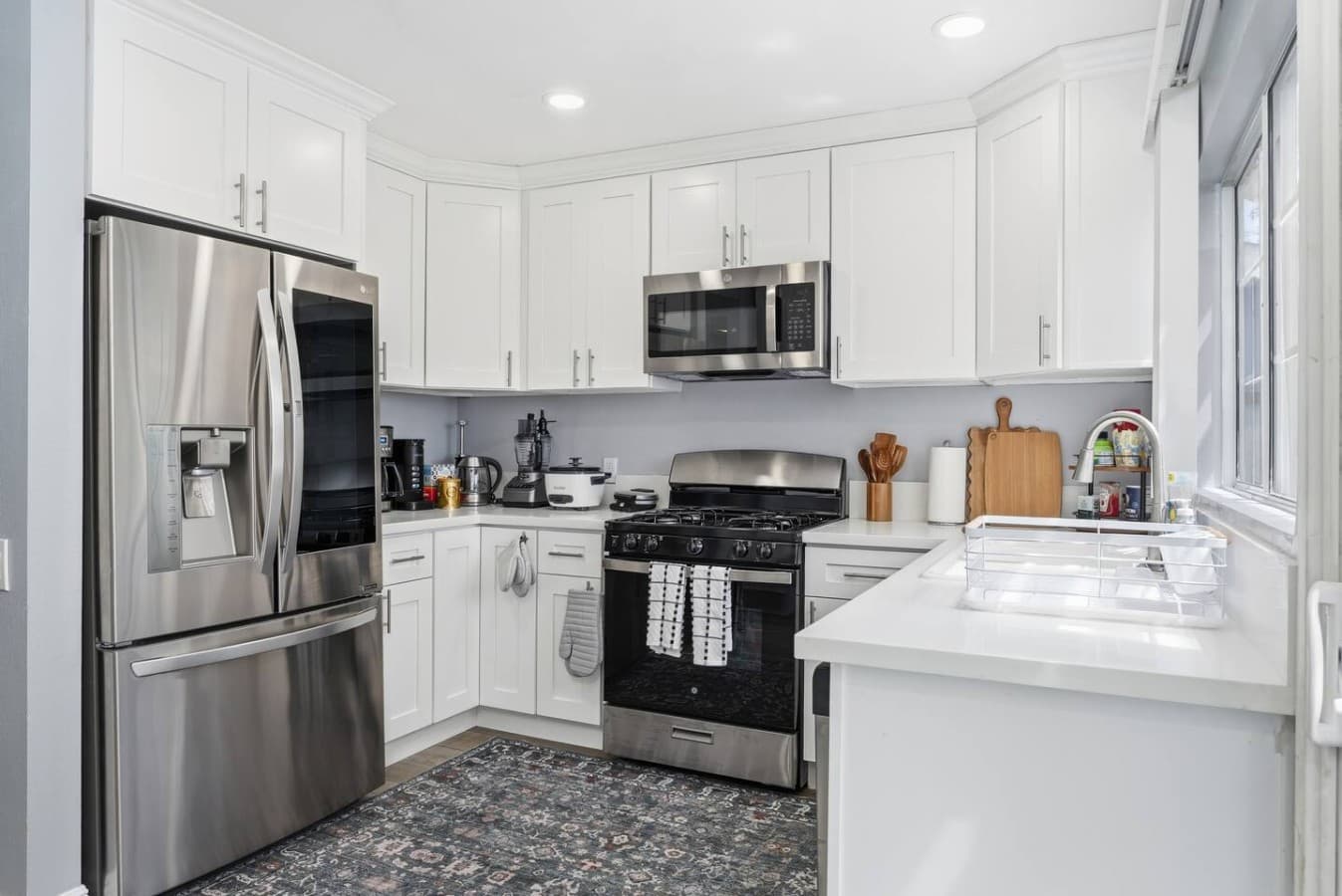 Bright and modern kitchen with plenty of counter space.