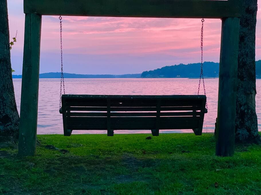 Sunset swing! 