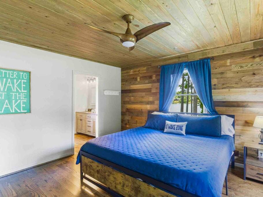 1st floor king - north side 