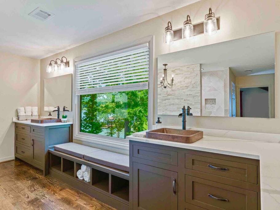Master his/her sinks 