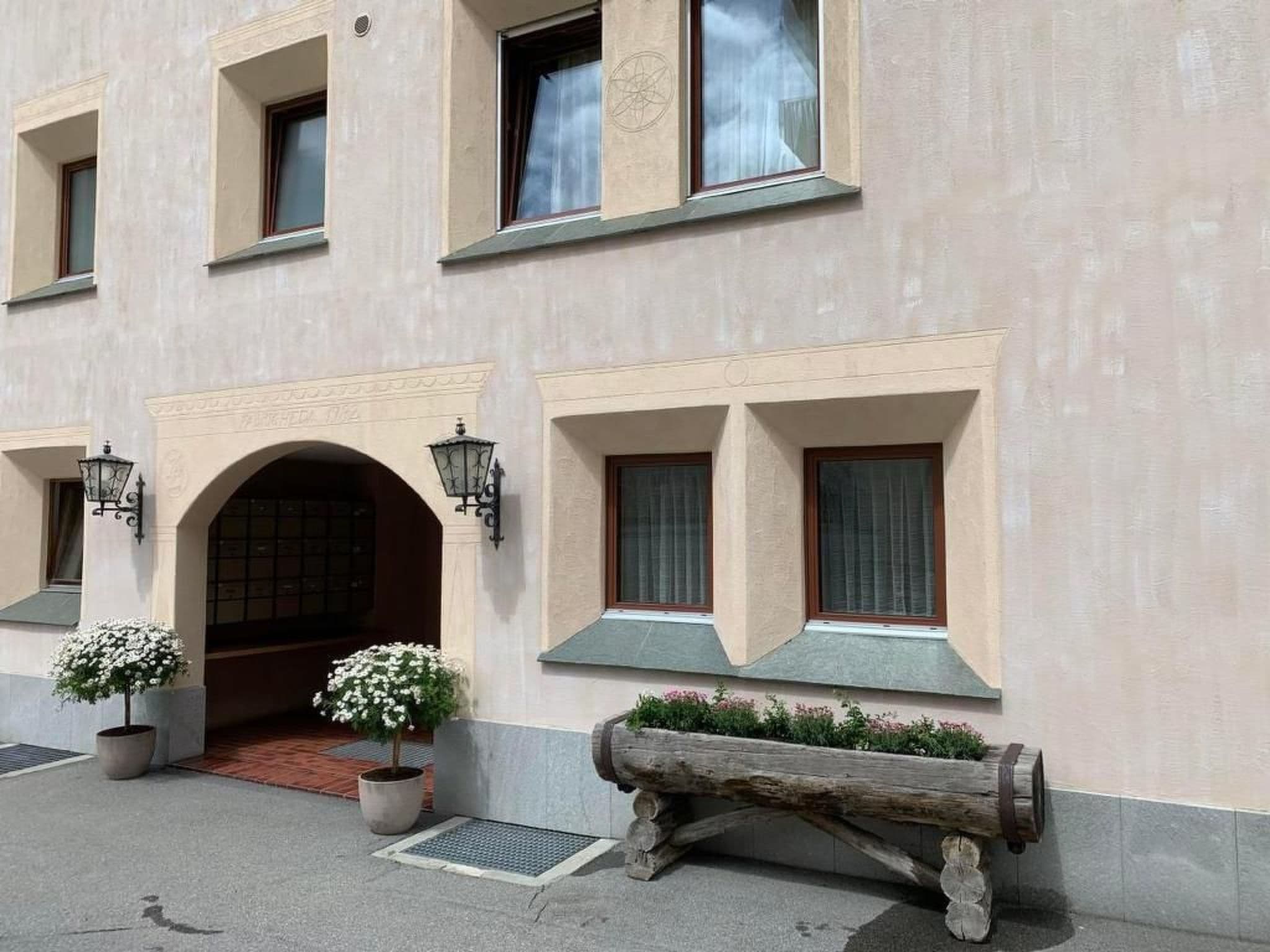 Gallery Image 18