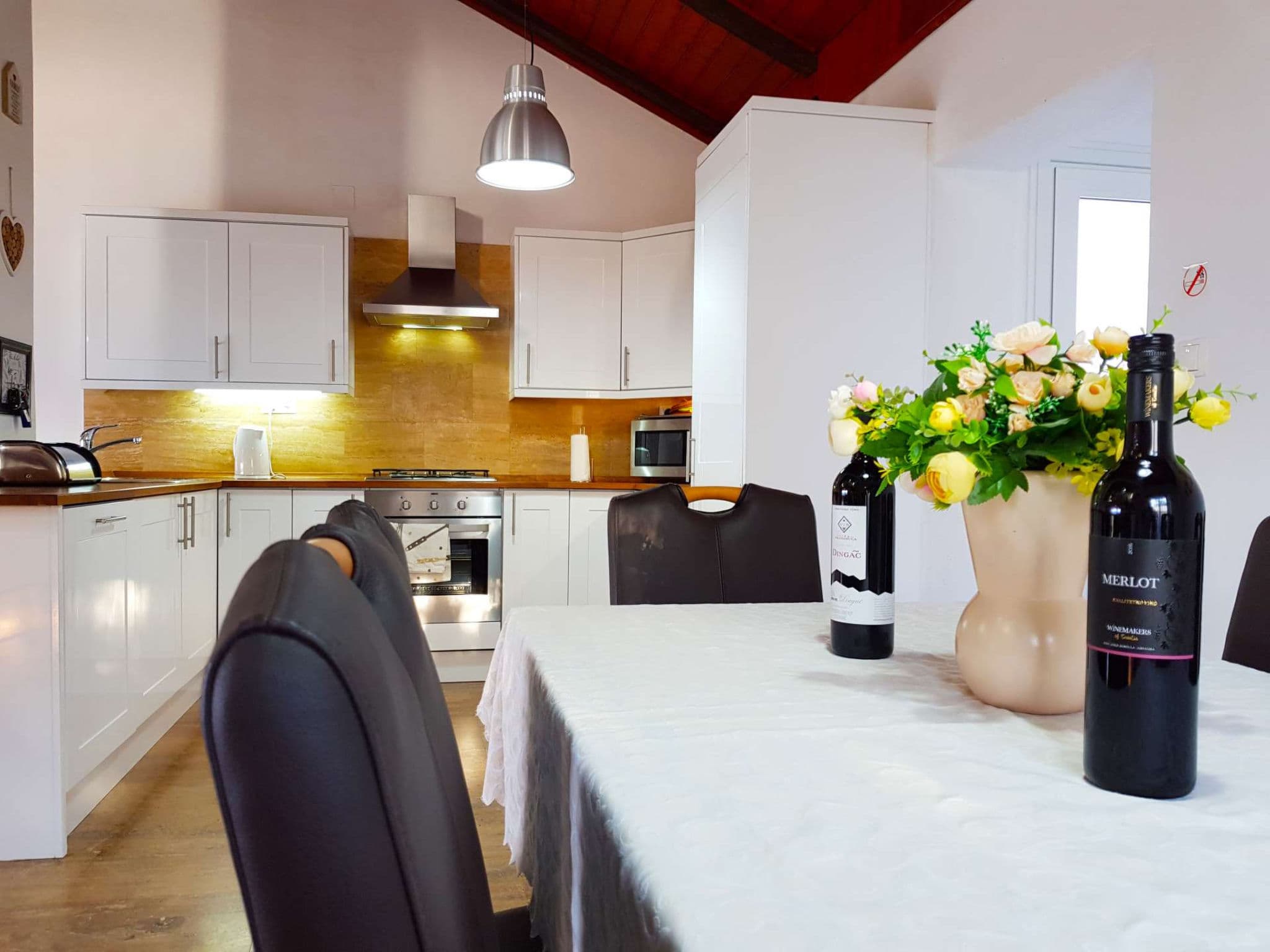 Kitchen / Dining Room