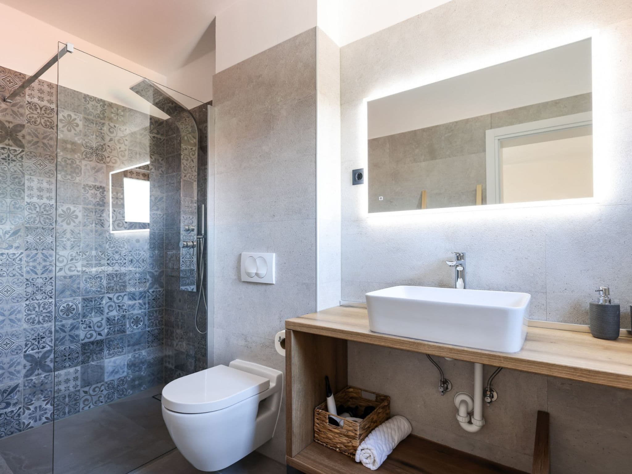Bathroom / Wellness
