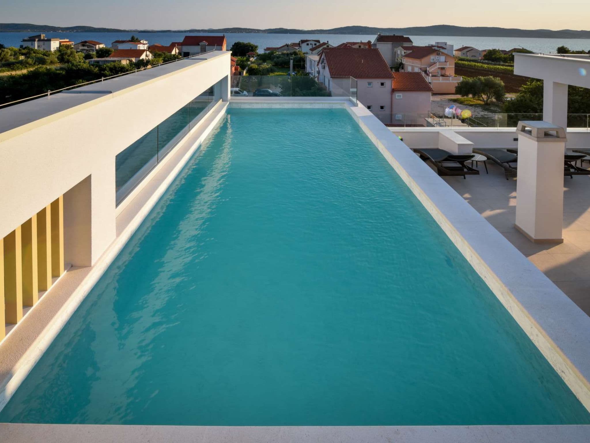 Pool Indoor