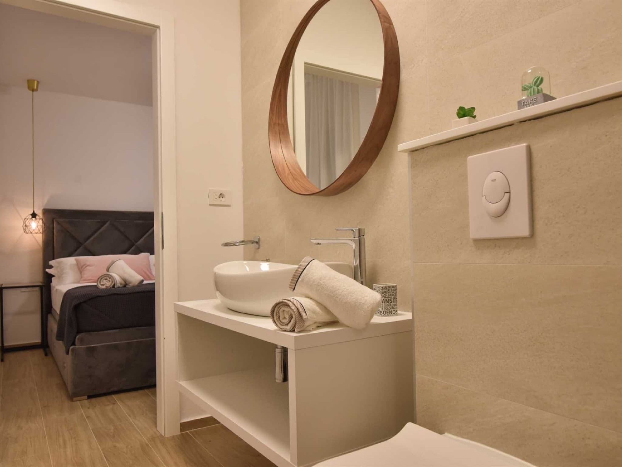 Bathroom / Wellness