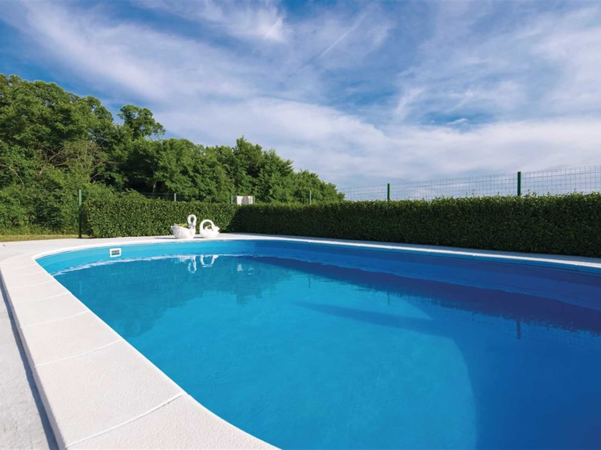 Pool Indoor