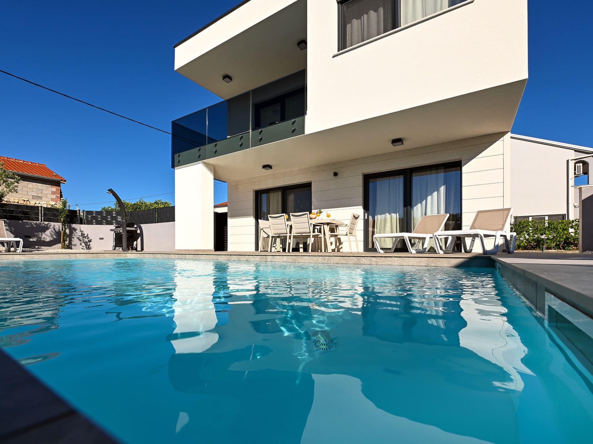 Pool Indoor