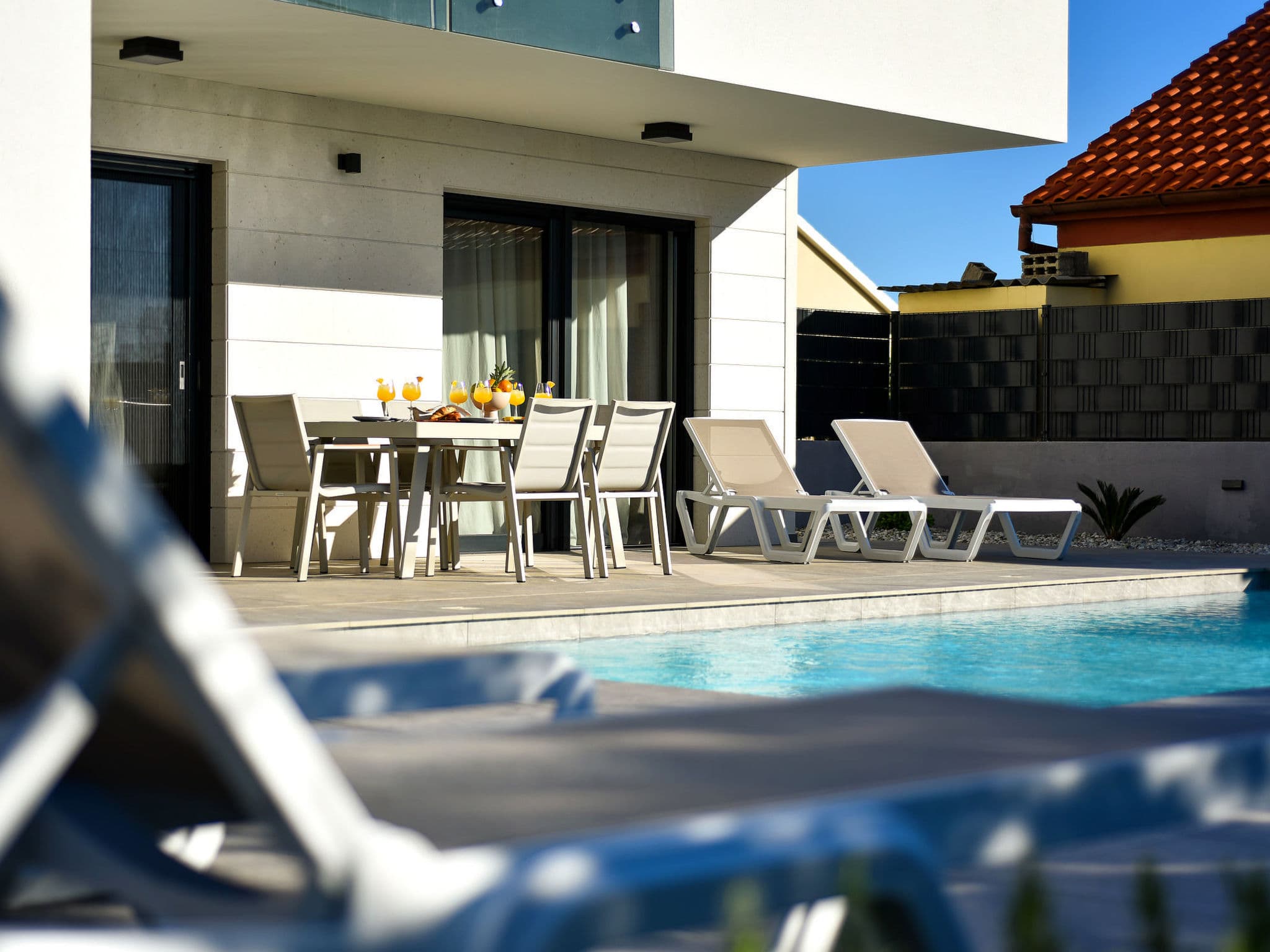 Pool Indoor