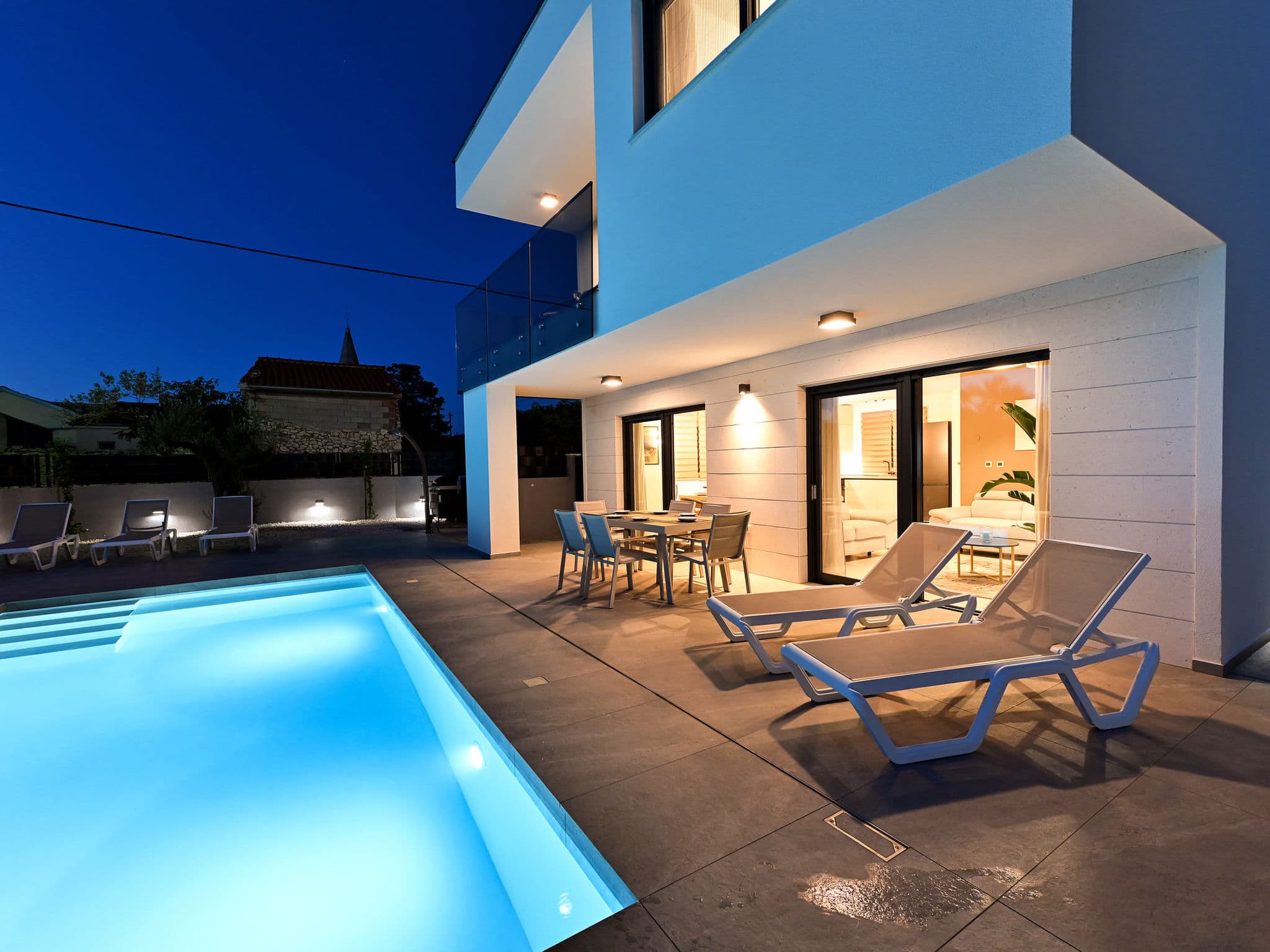 Pool Indoor