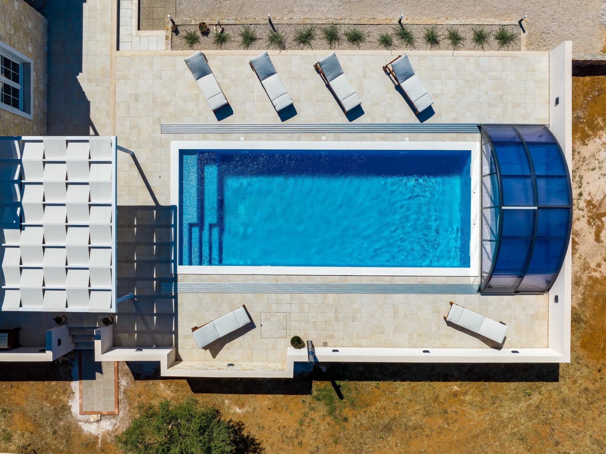 Pool Indoor