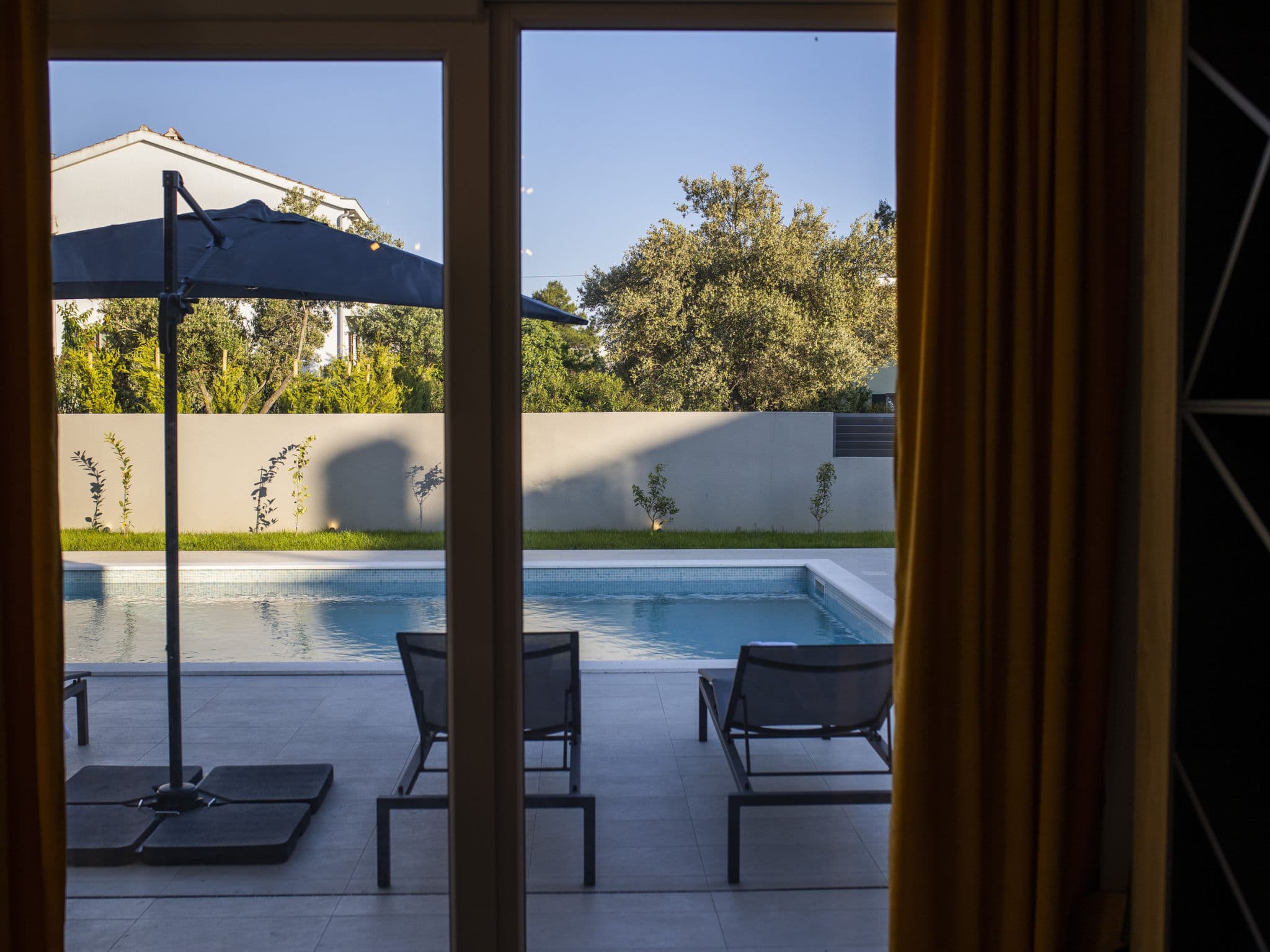 Pool Indoor
