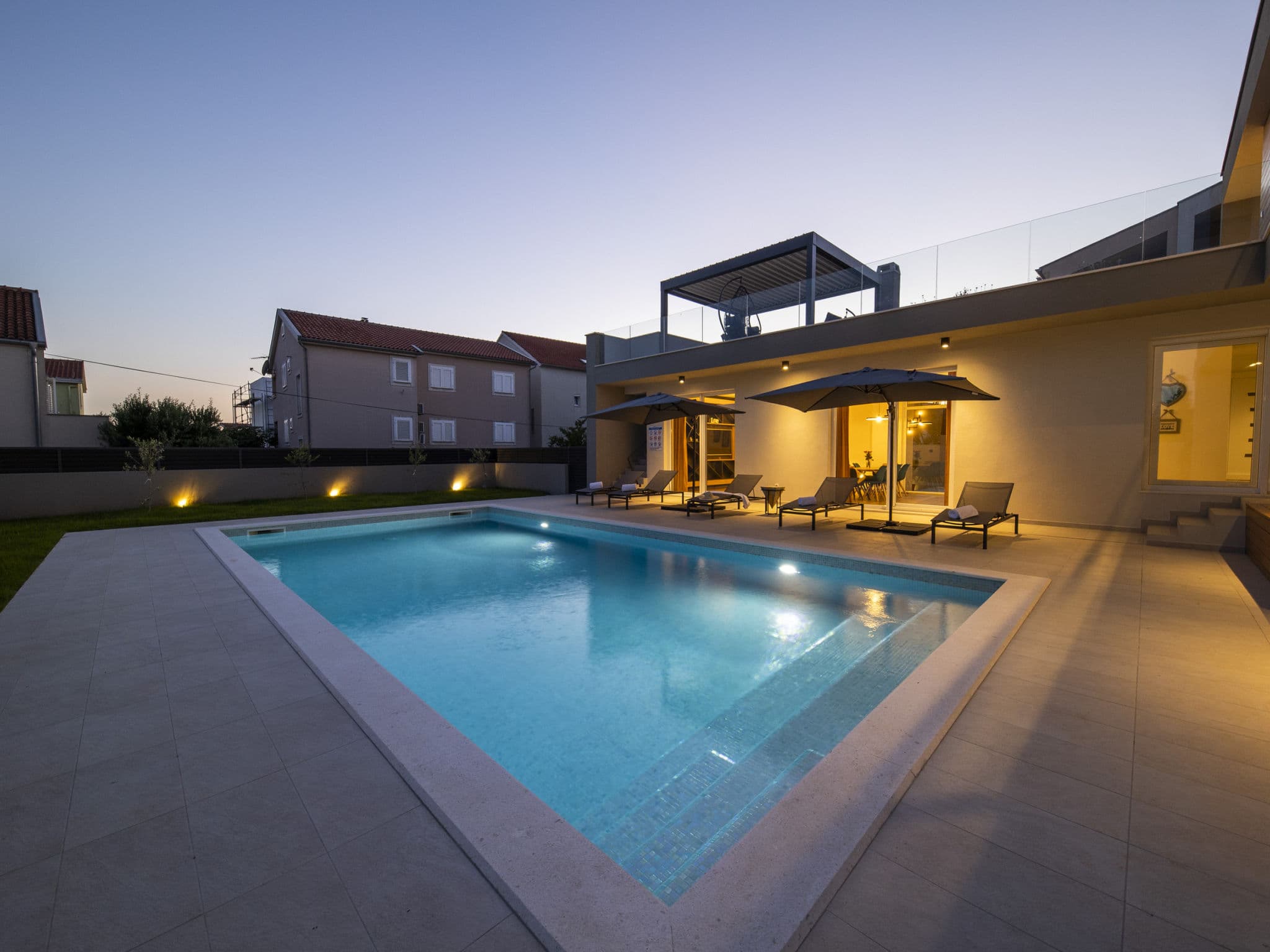 Pool Indoor
