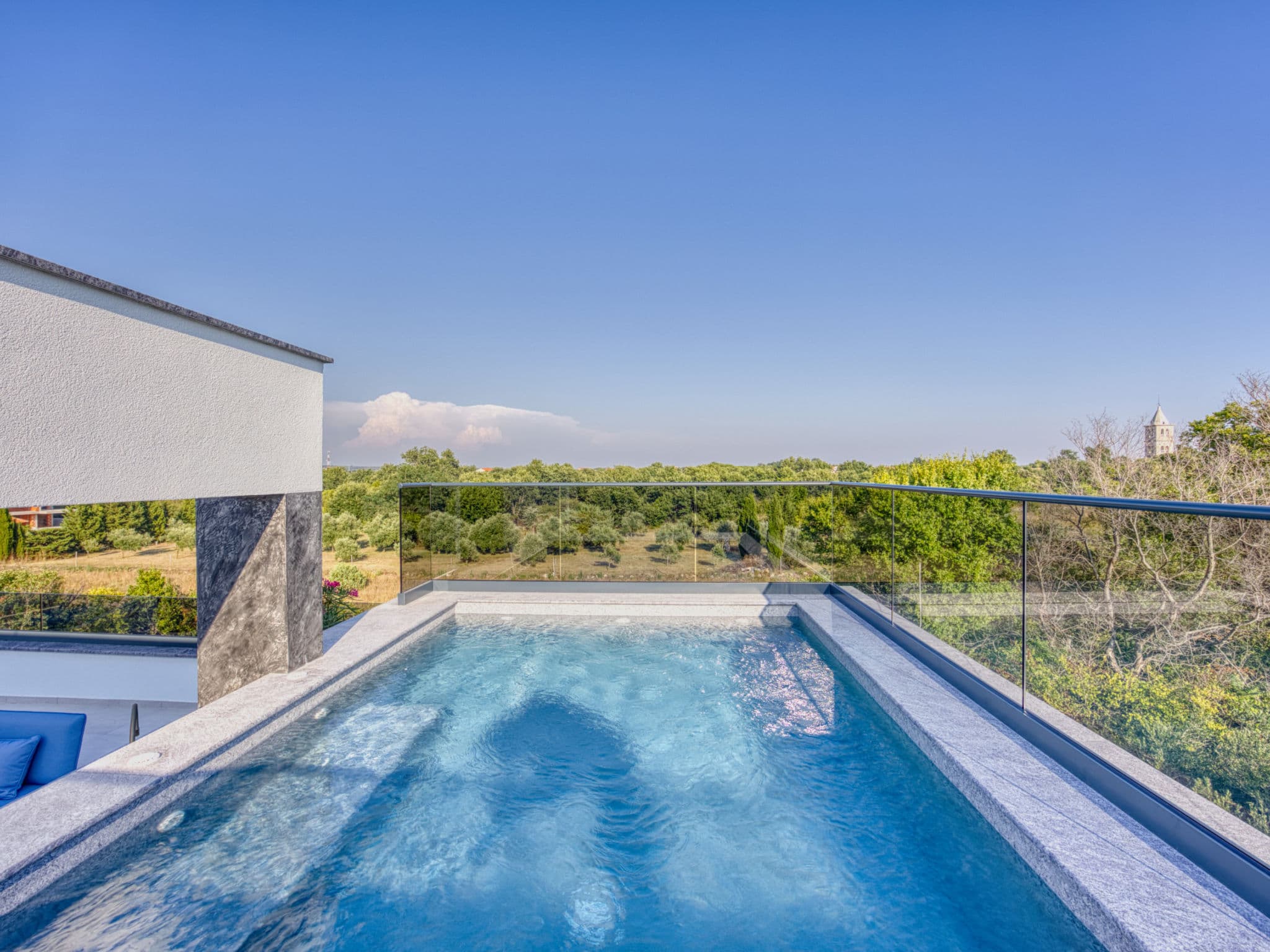 Pool Indoor