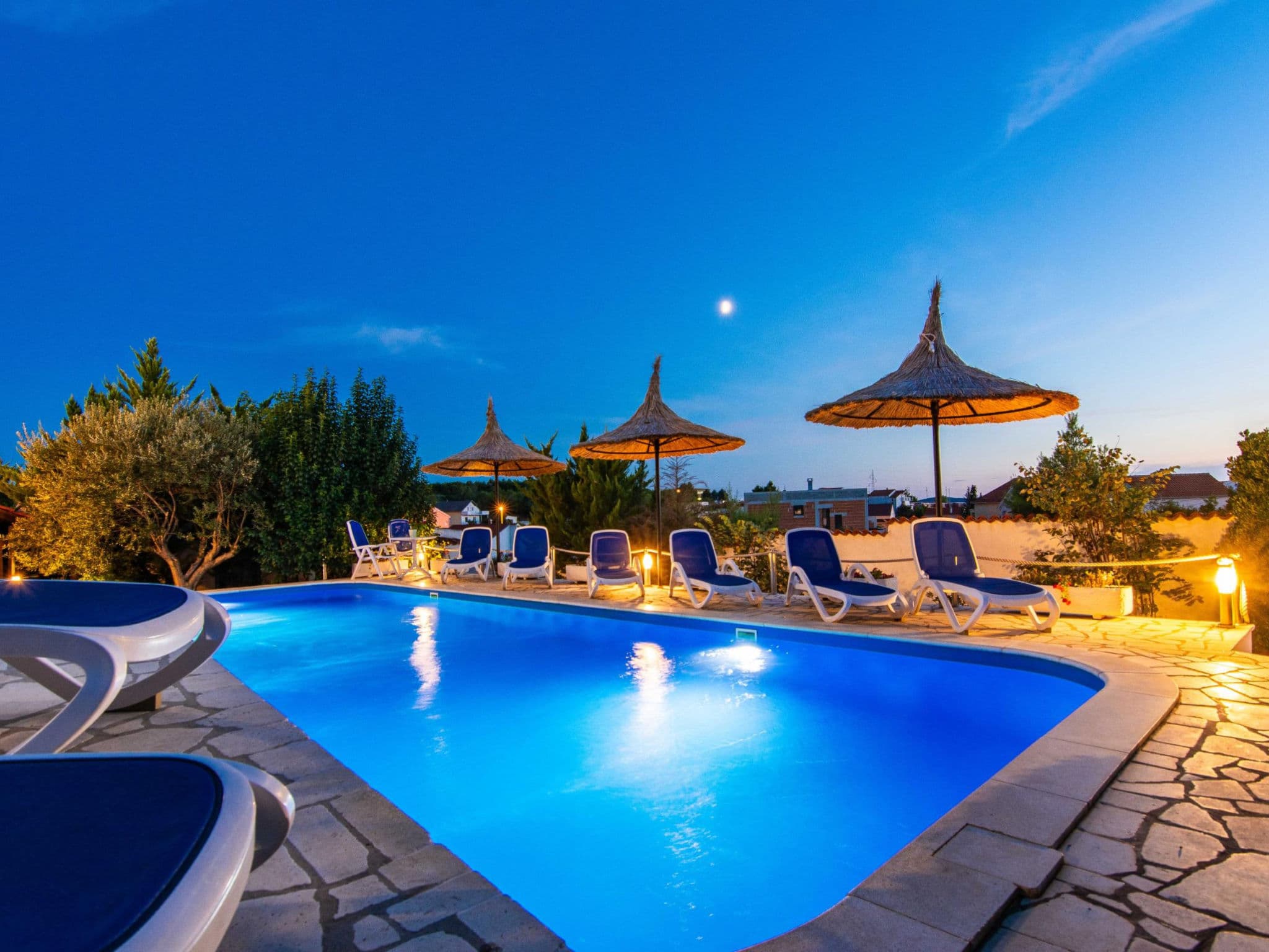Pool Indoor