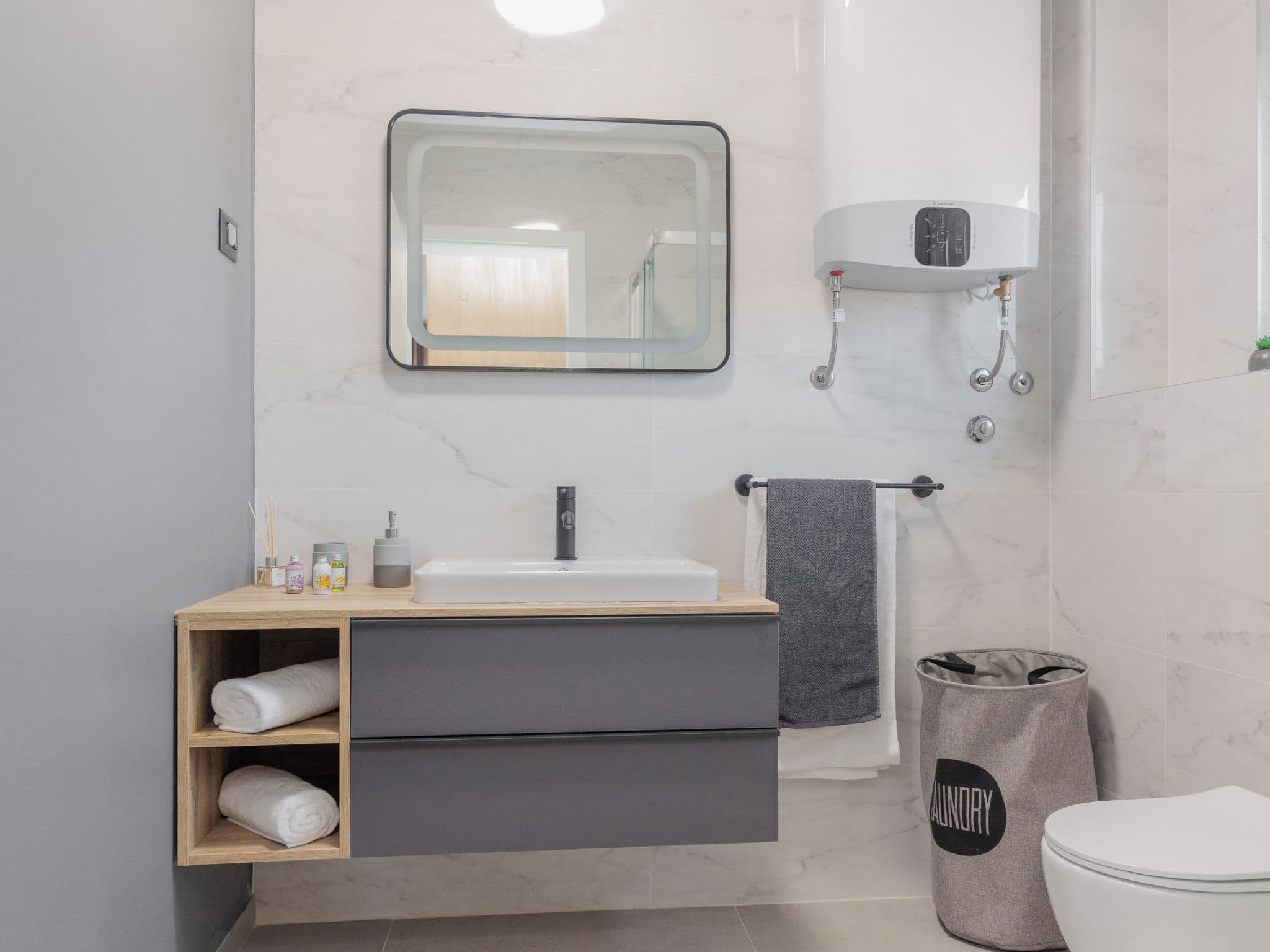 Bathroom / Wellness