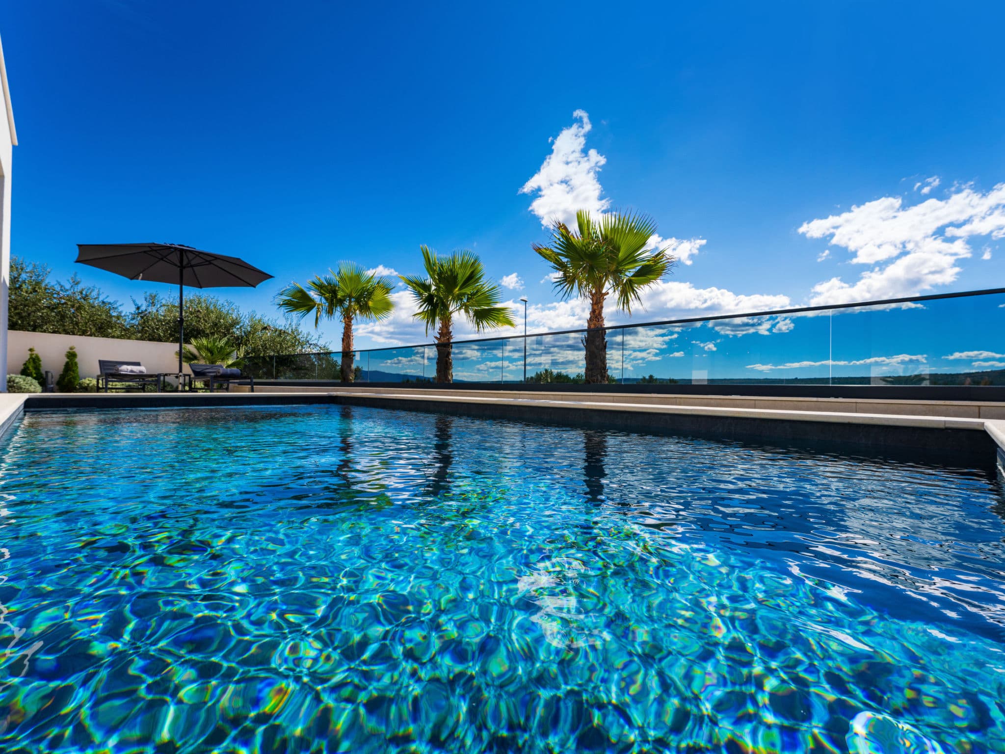 Pool Indoor