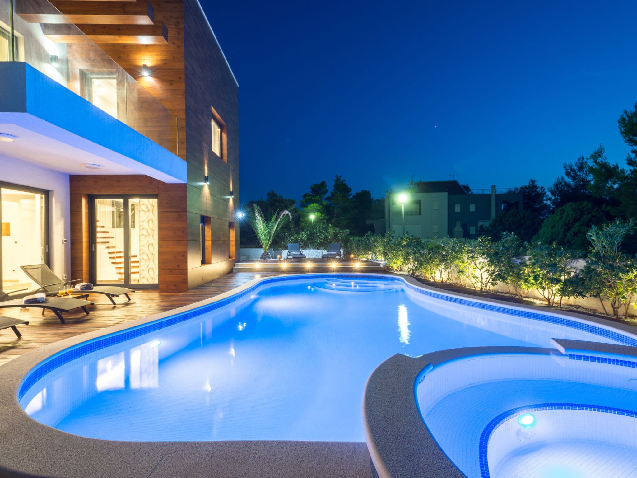 Pool Indoor