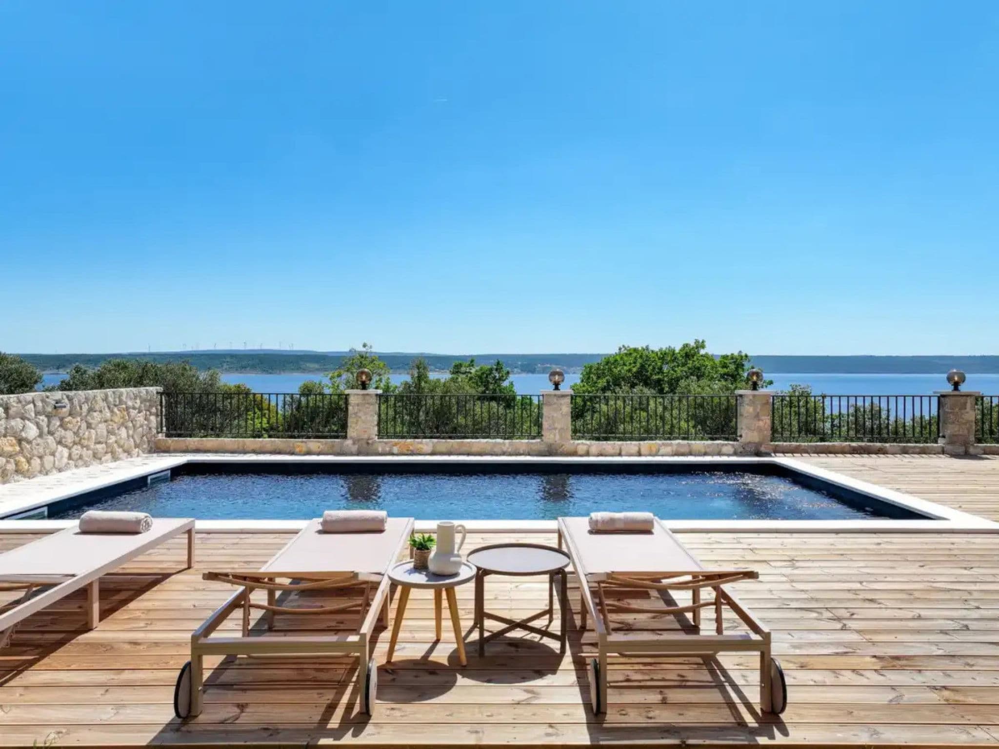 Pool Indoor