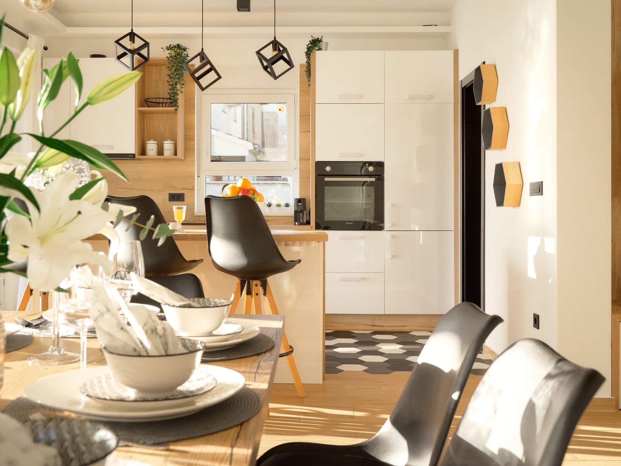 Kitchen / Dining Room