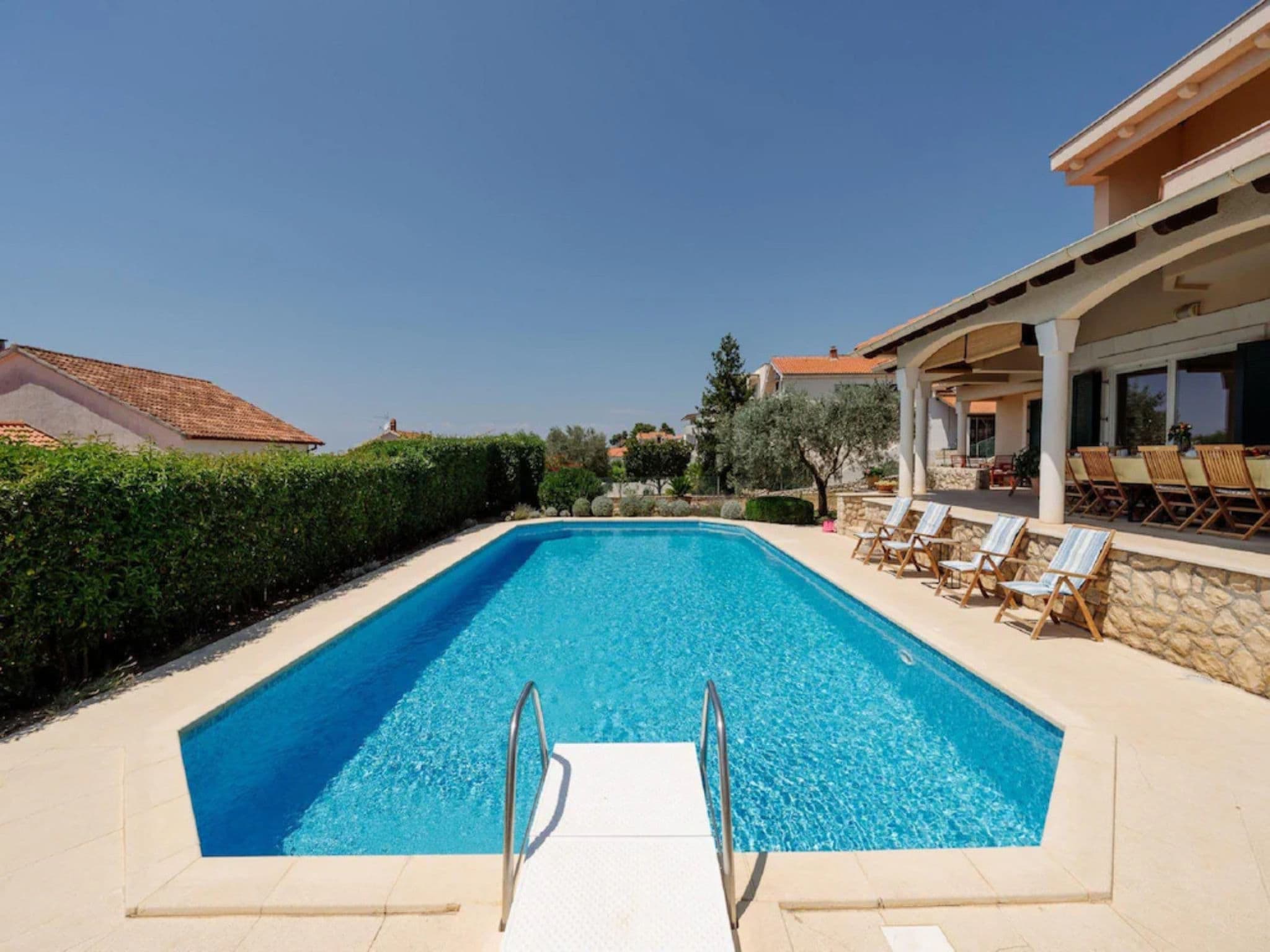 Pool Indoor