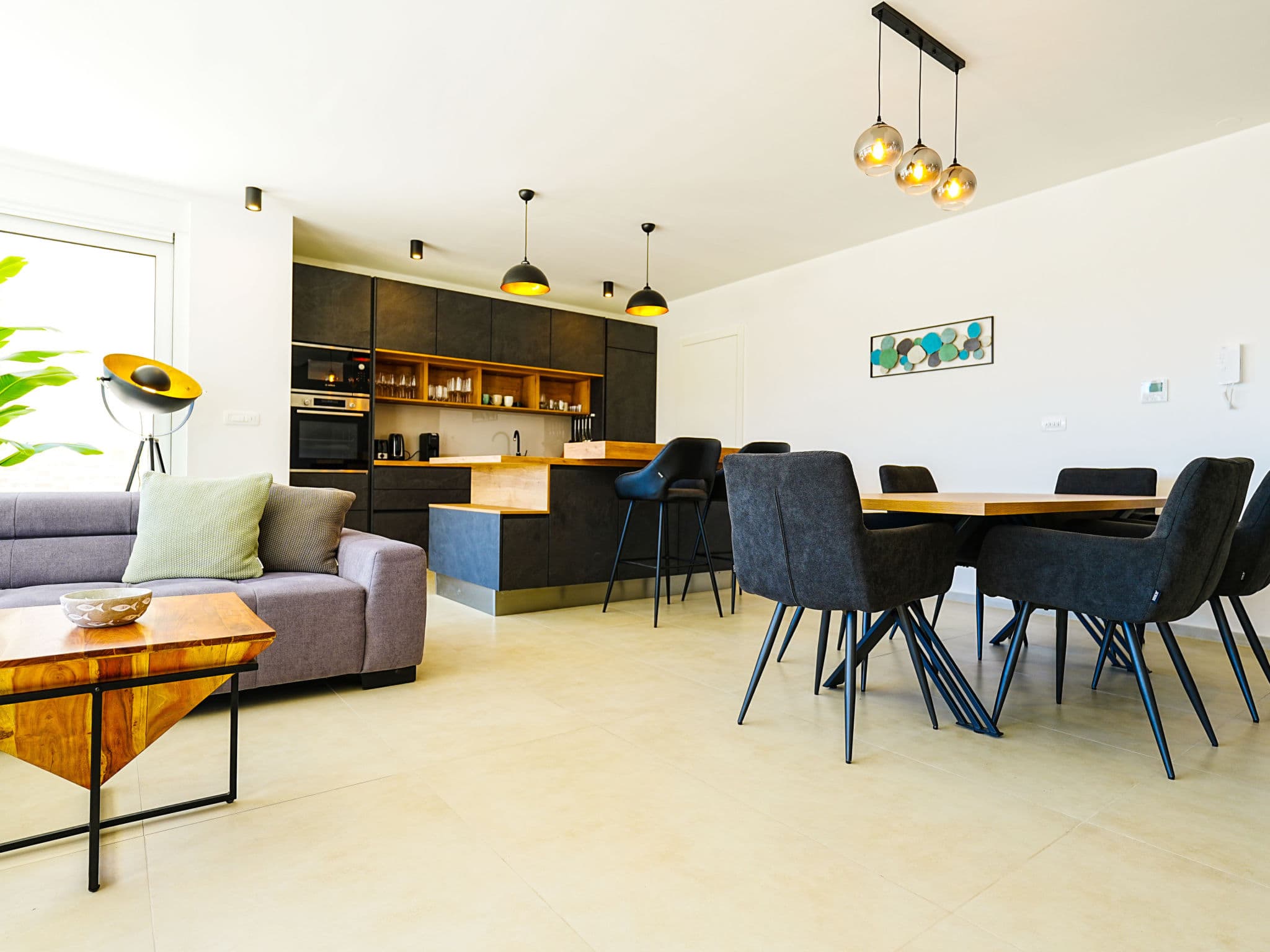 Kitchen / Dining Room