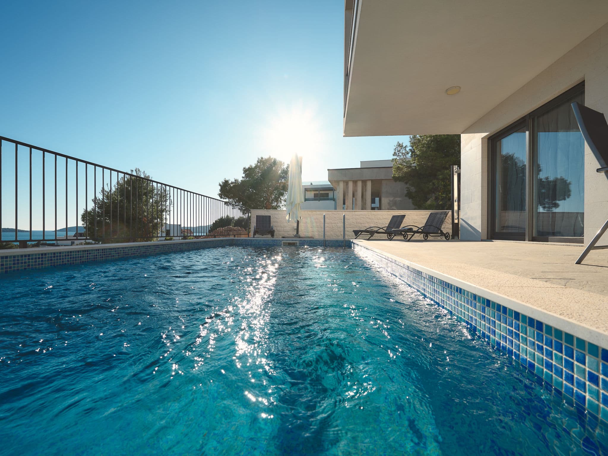 Pool Indoor