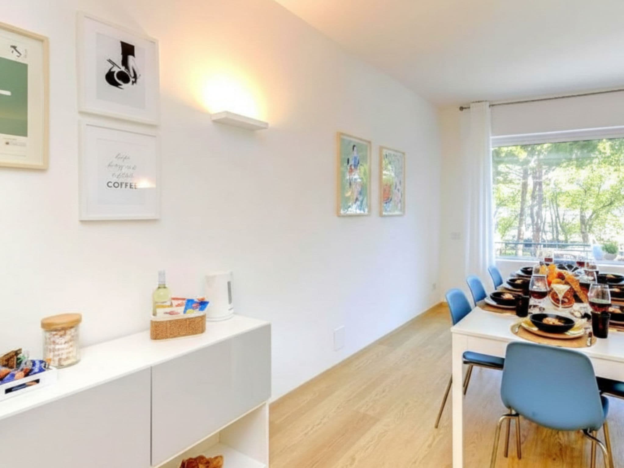 Kitchen / Dining Room