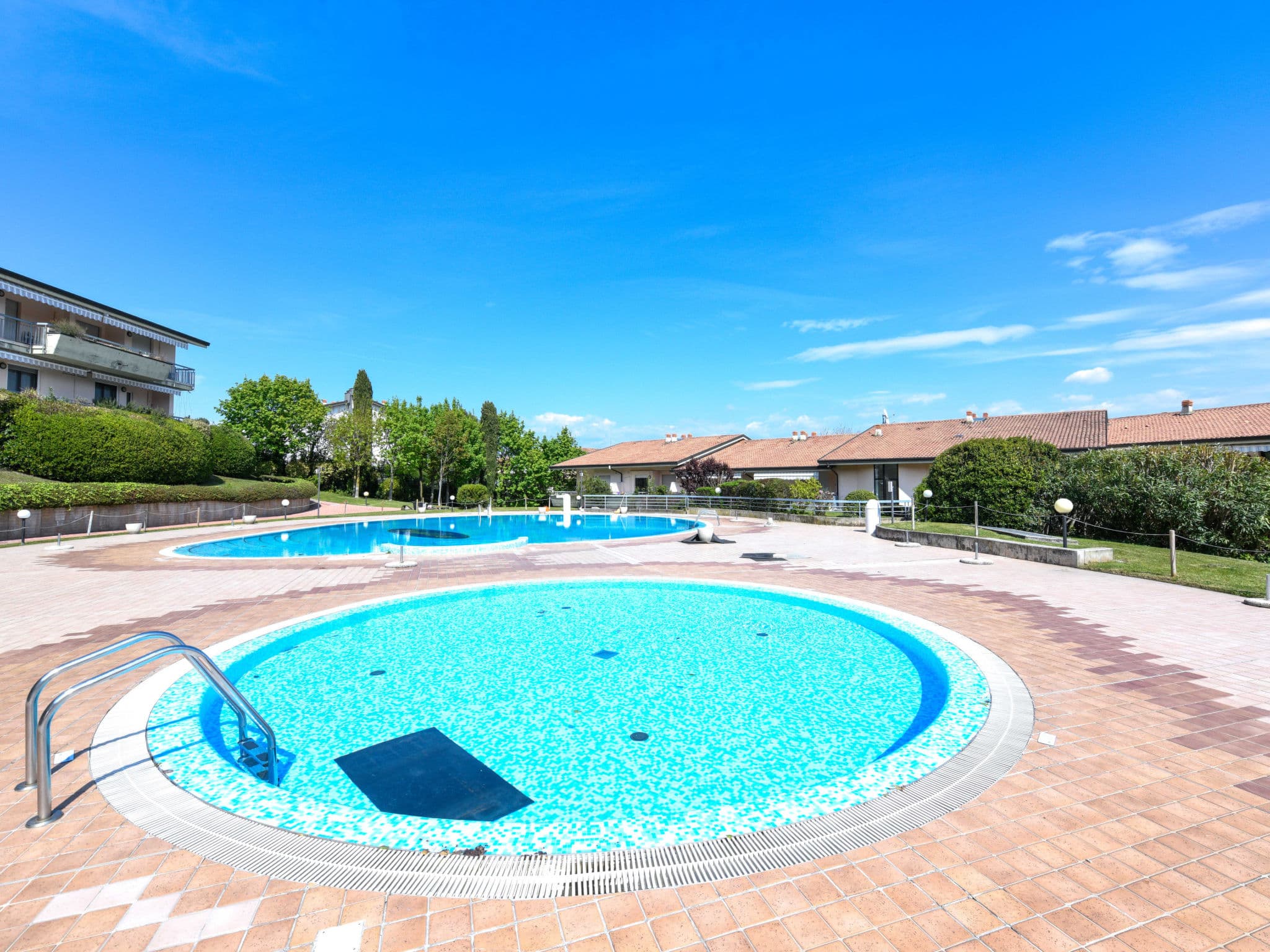 Pool Indoor