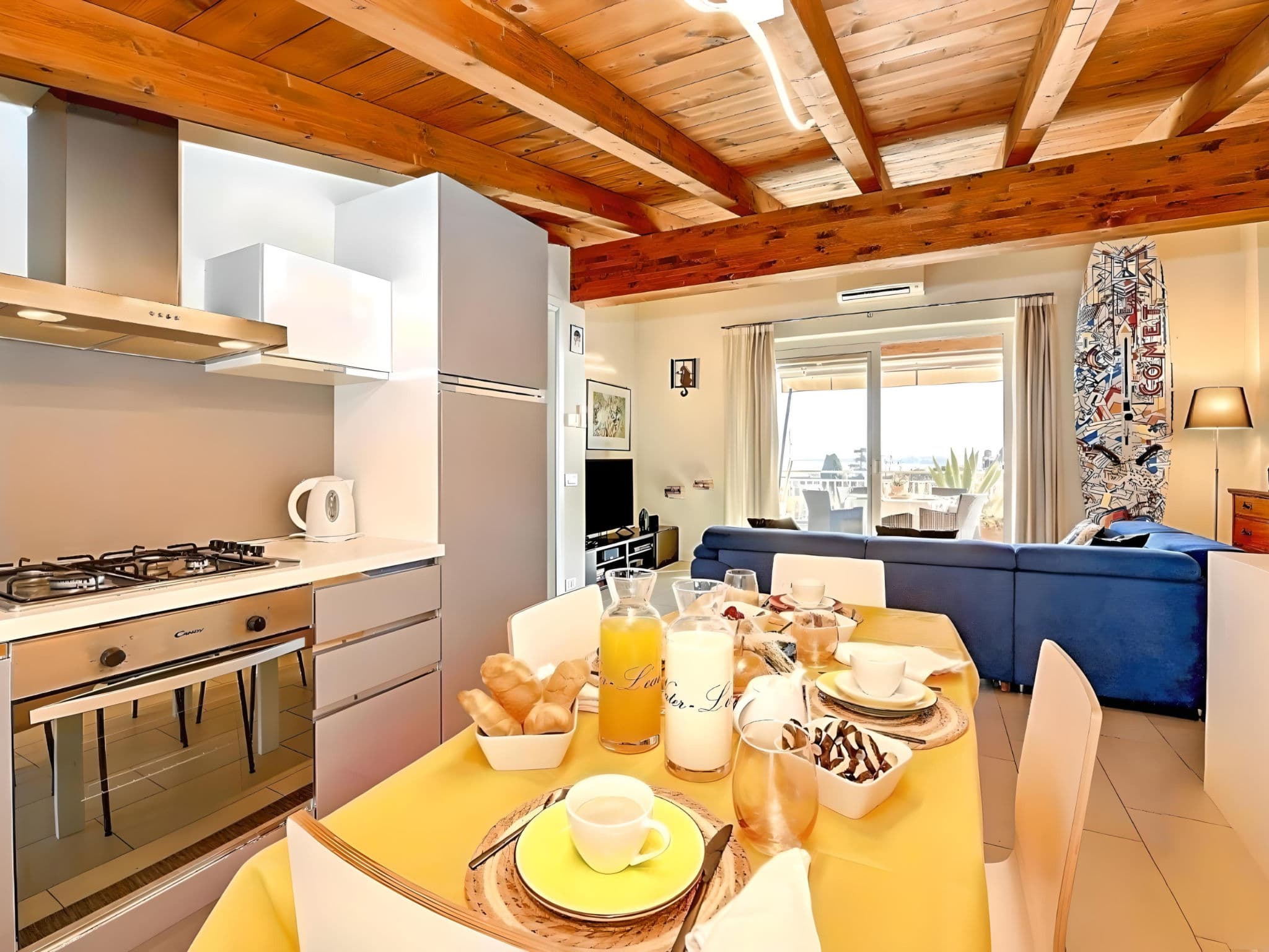Kitchen / Dining Room