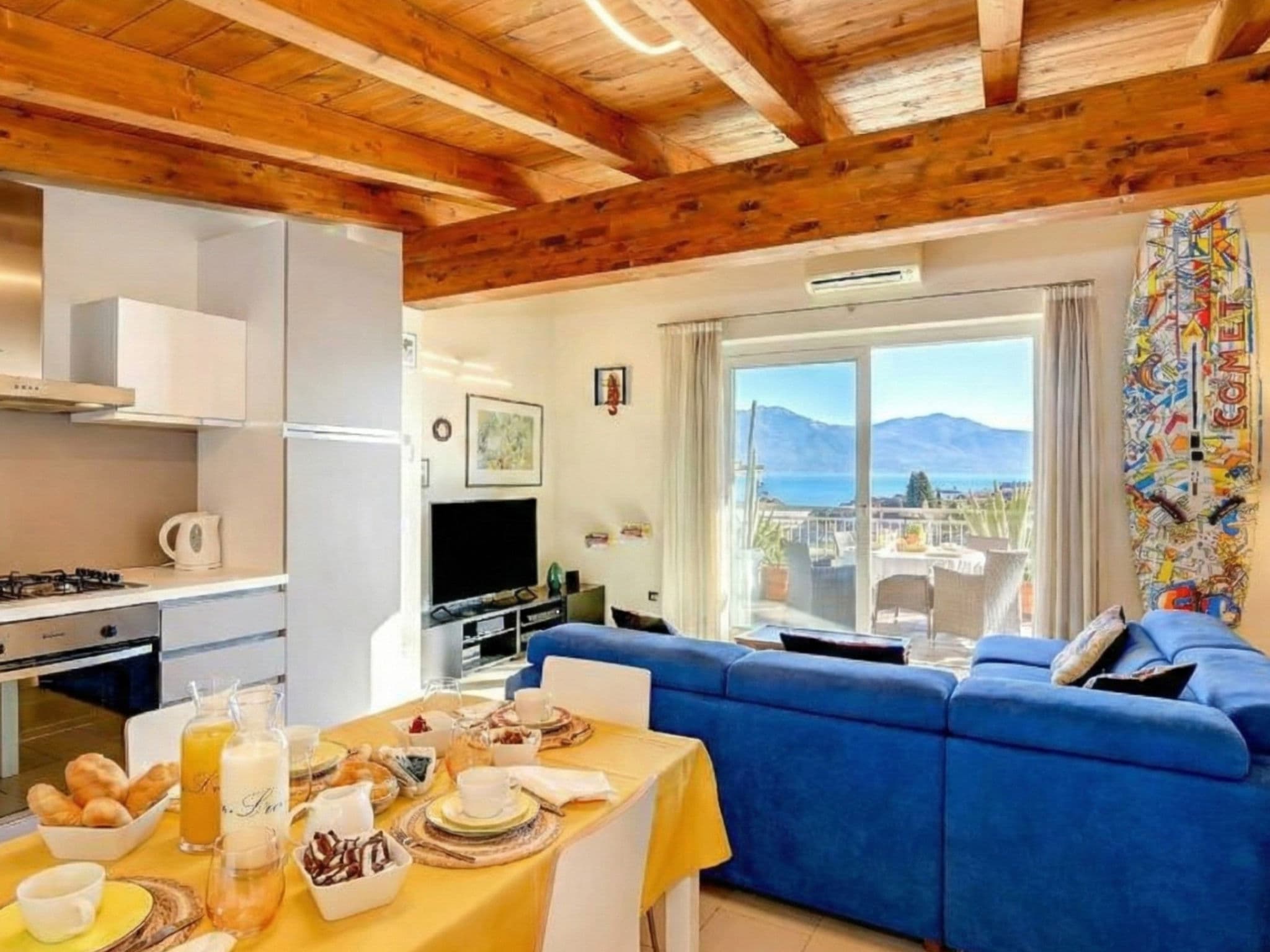 Kitchen / Dining Room
