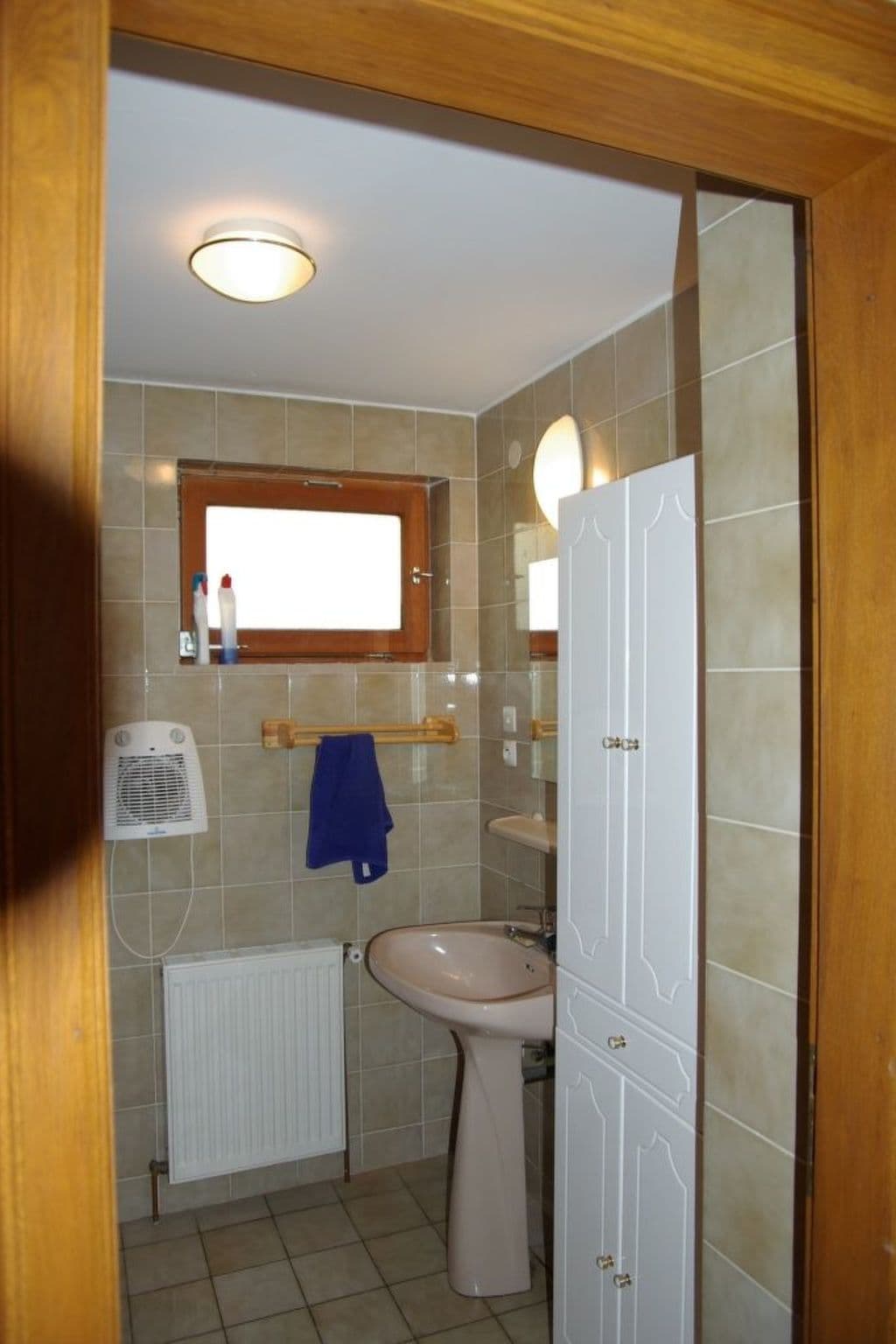 Gallery Image 15