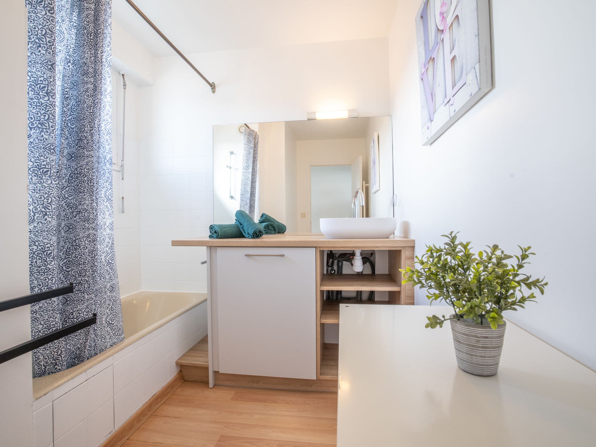 Bathroom / Wellness