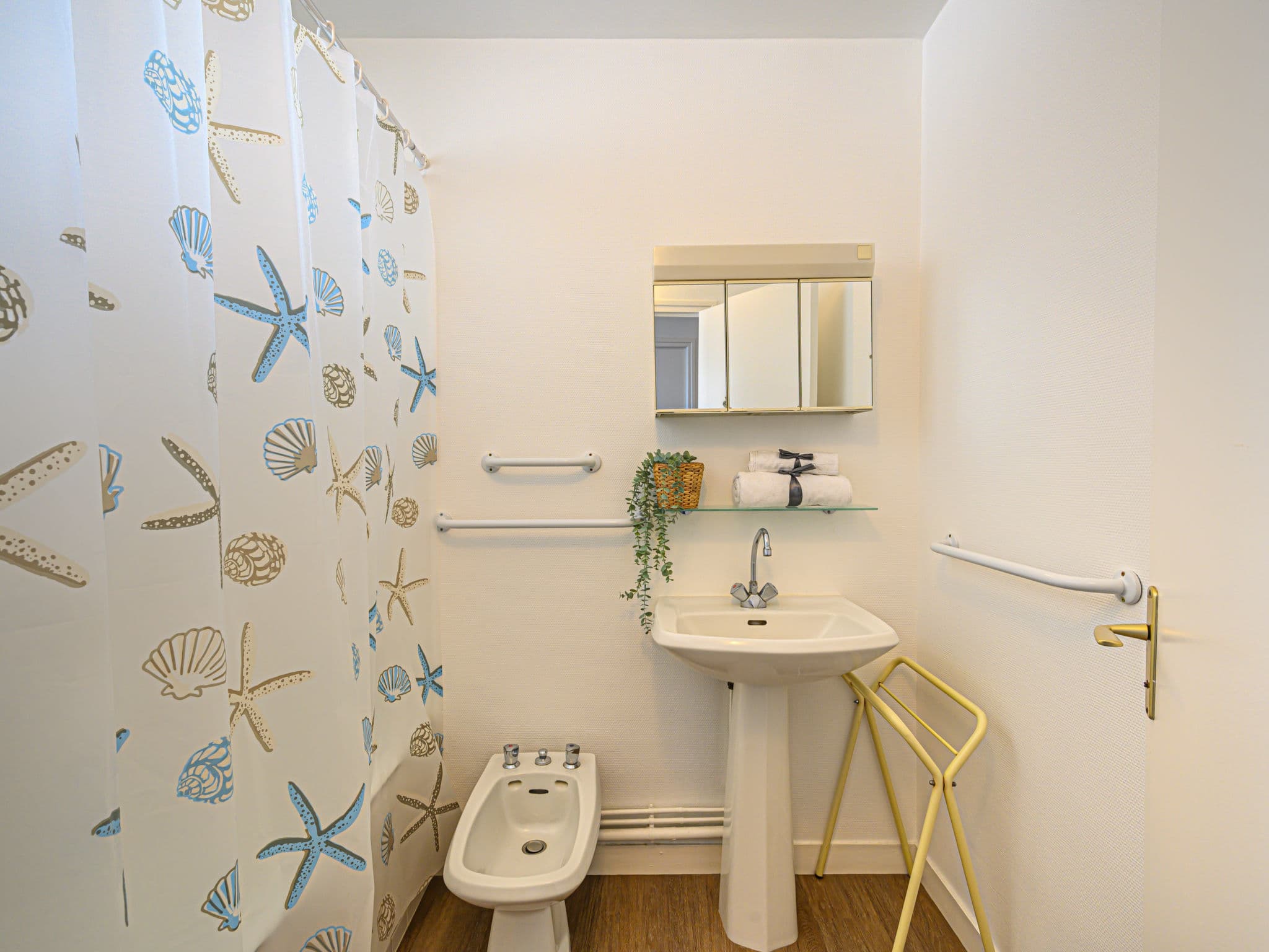Bathroom / Wellness