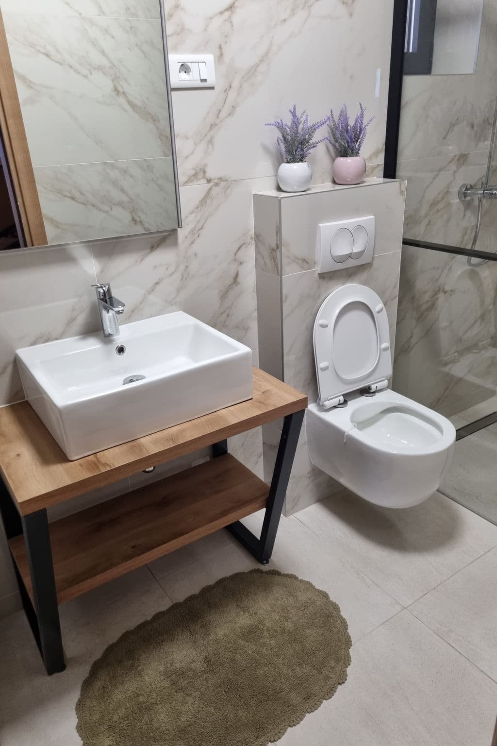 Bathroom / Wellness