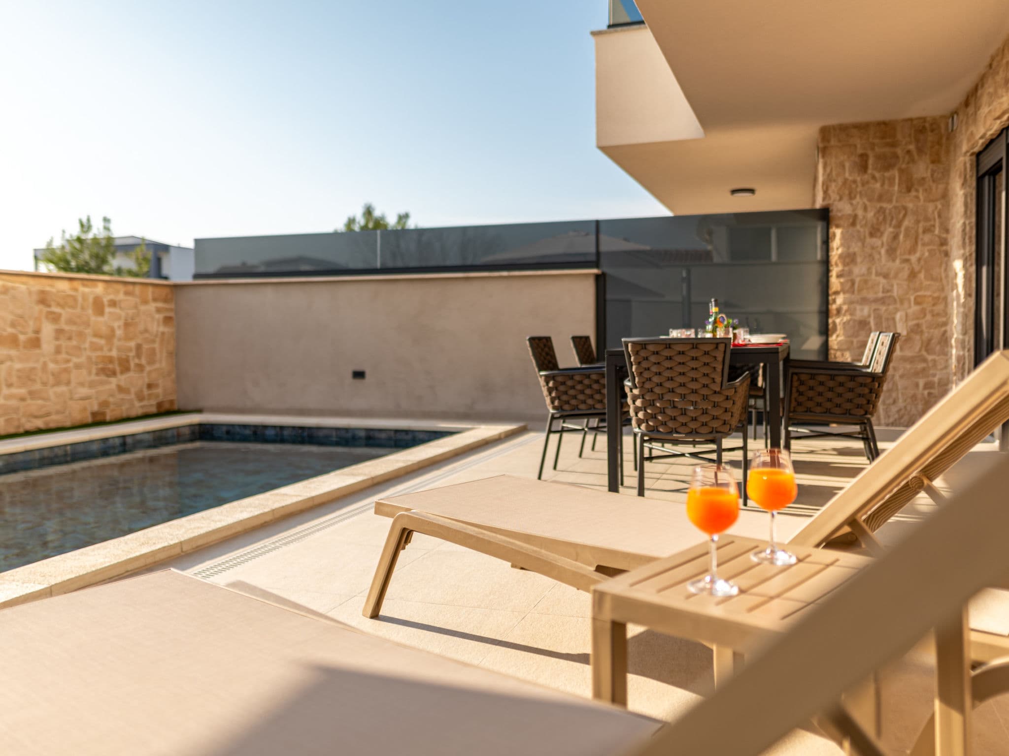 Pool Indoor