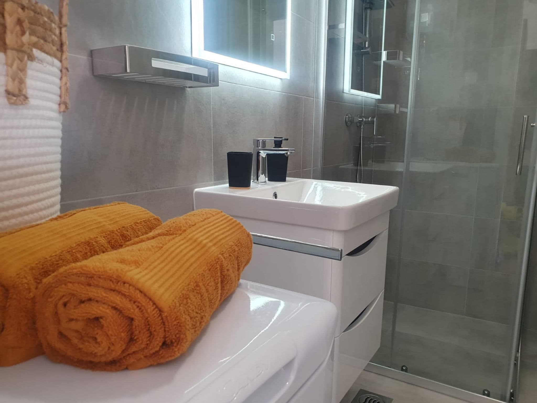 Bathroom / Wellness