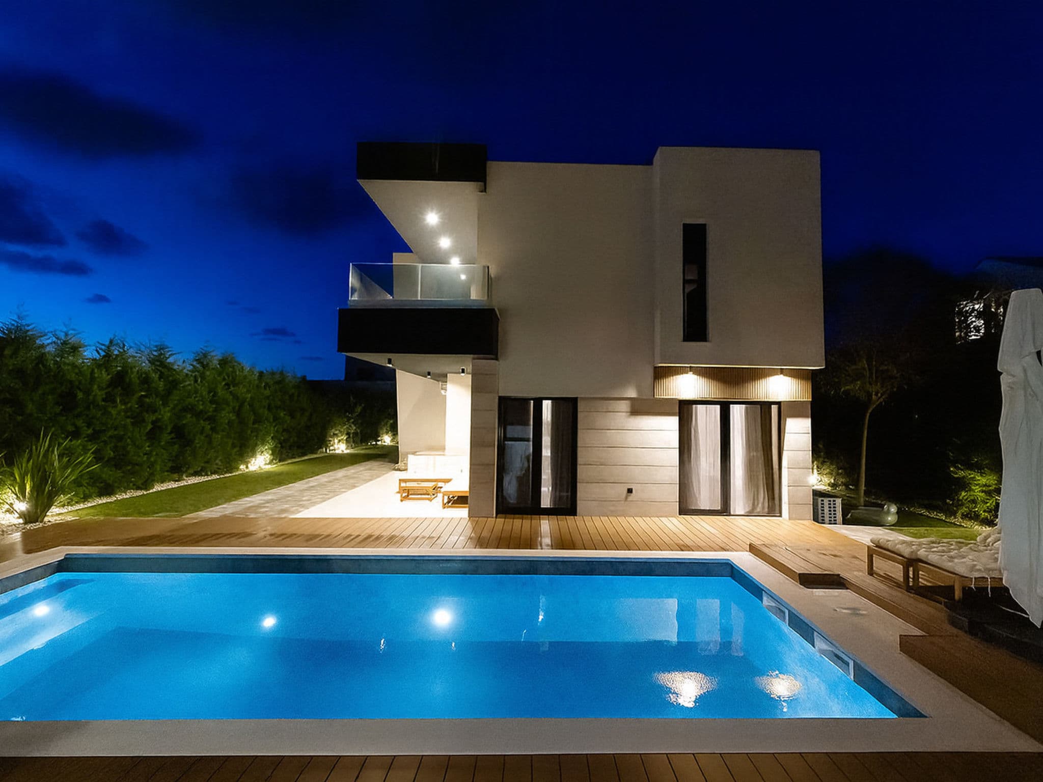 Pool Indoor
