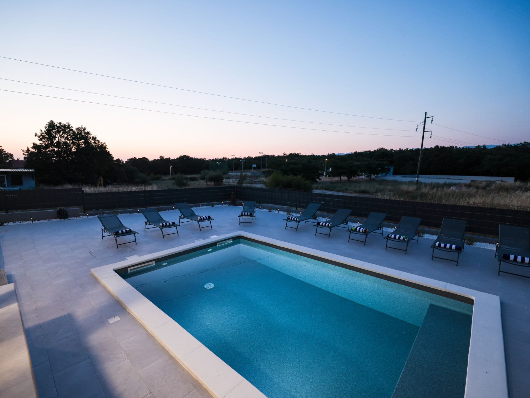 Pool Indoor