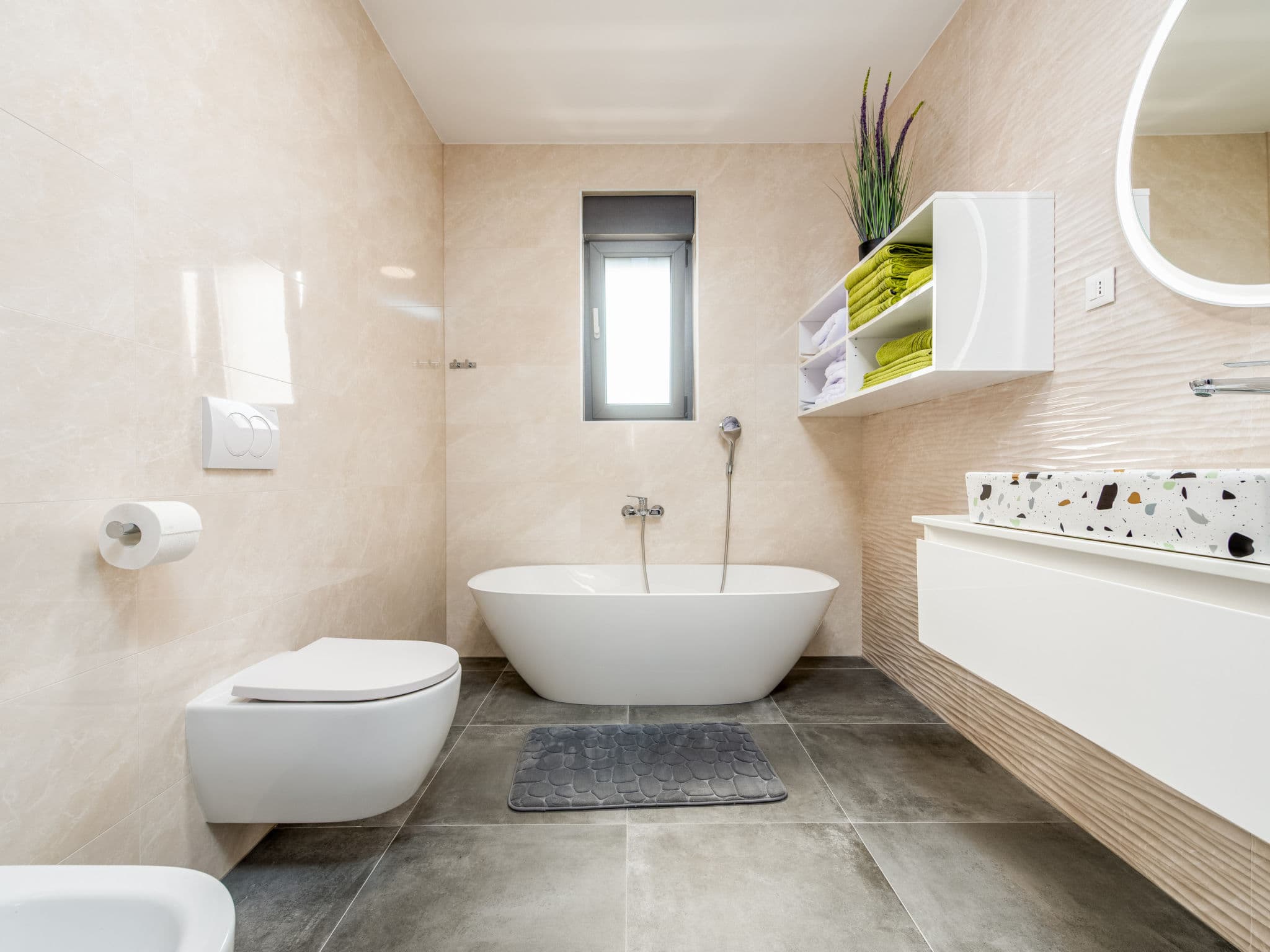 Bathroom / Wellness