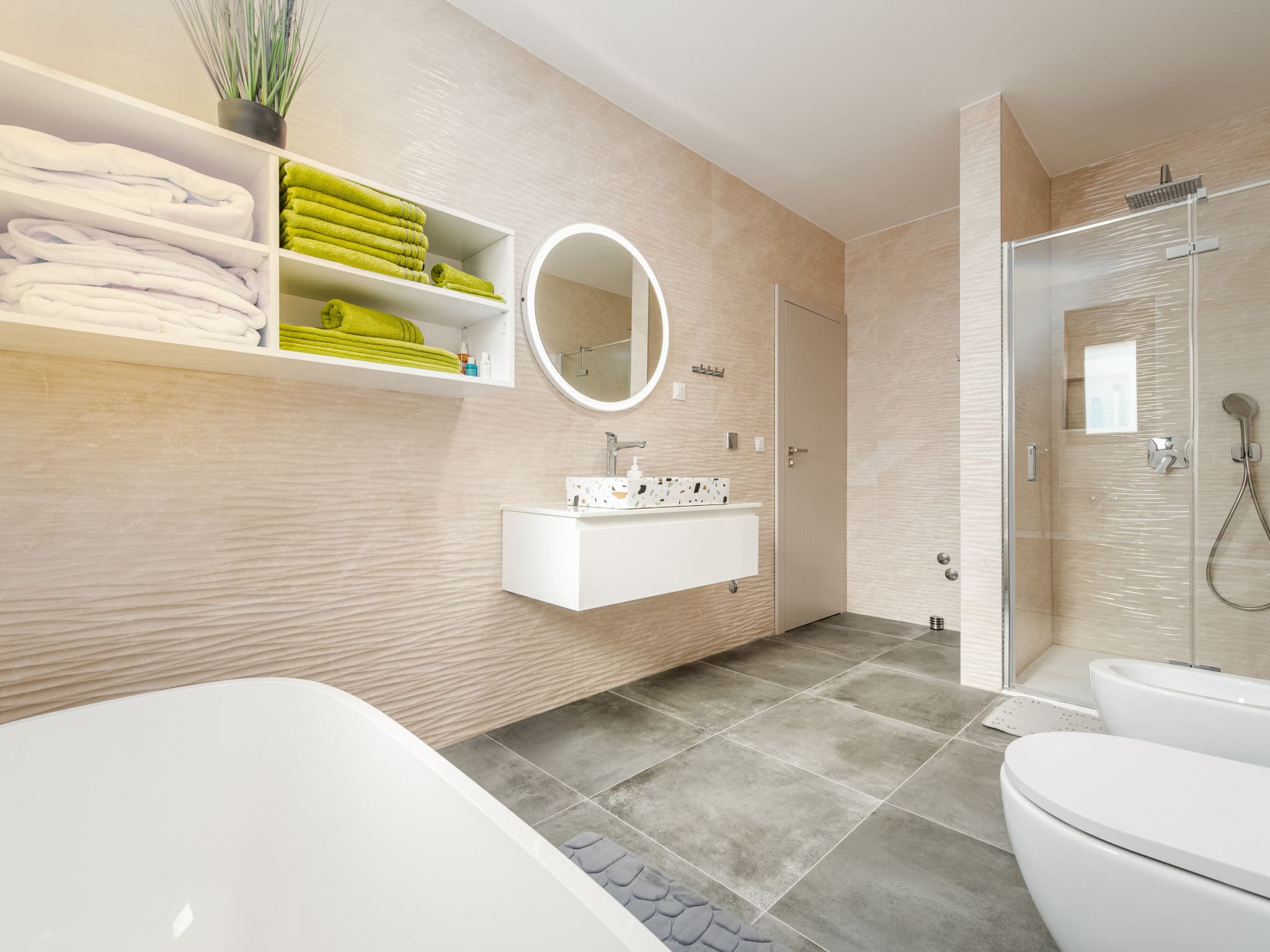 Bathroom / Wellness