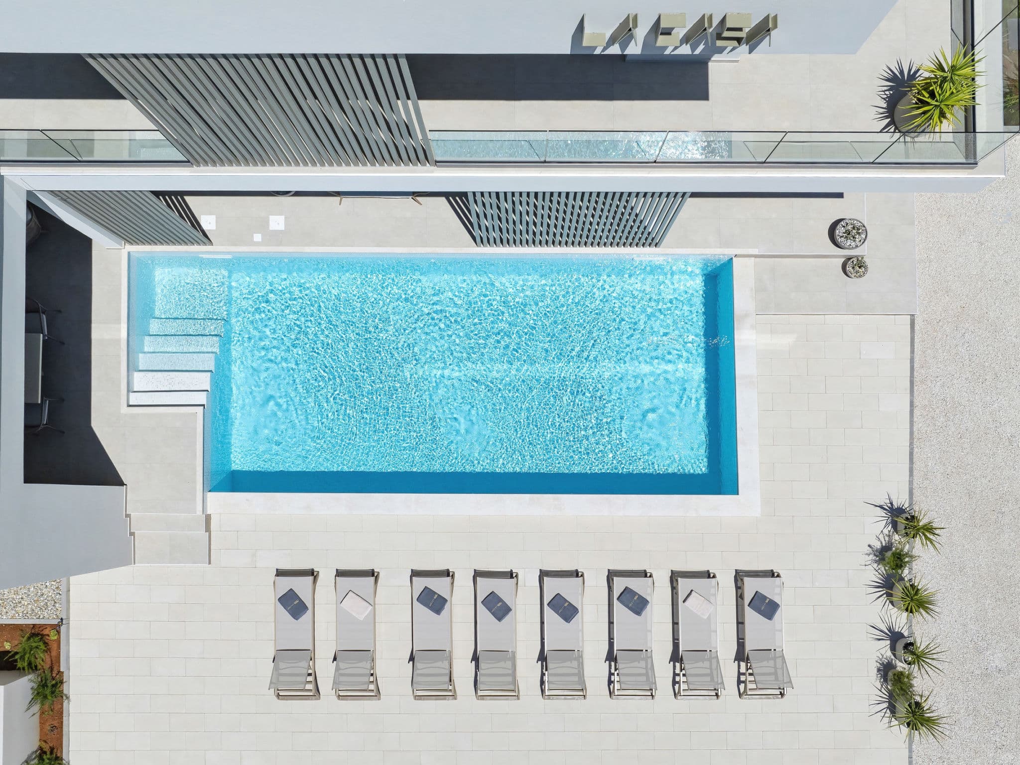 Pool Indoor