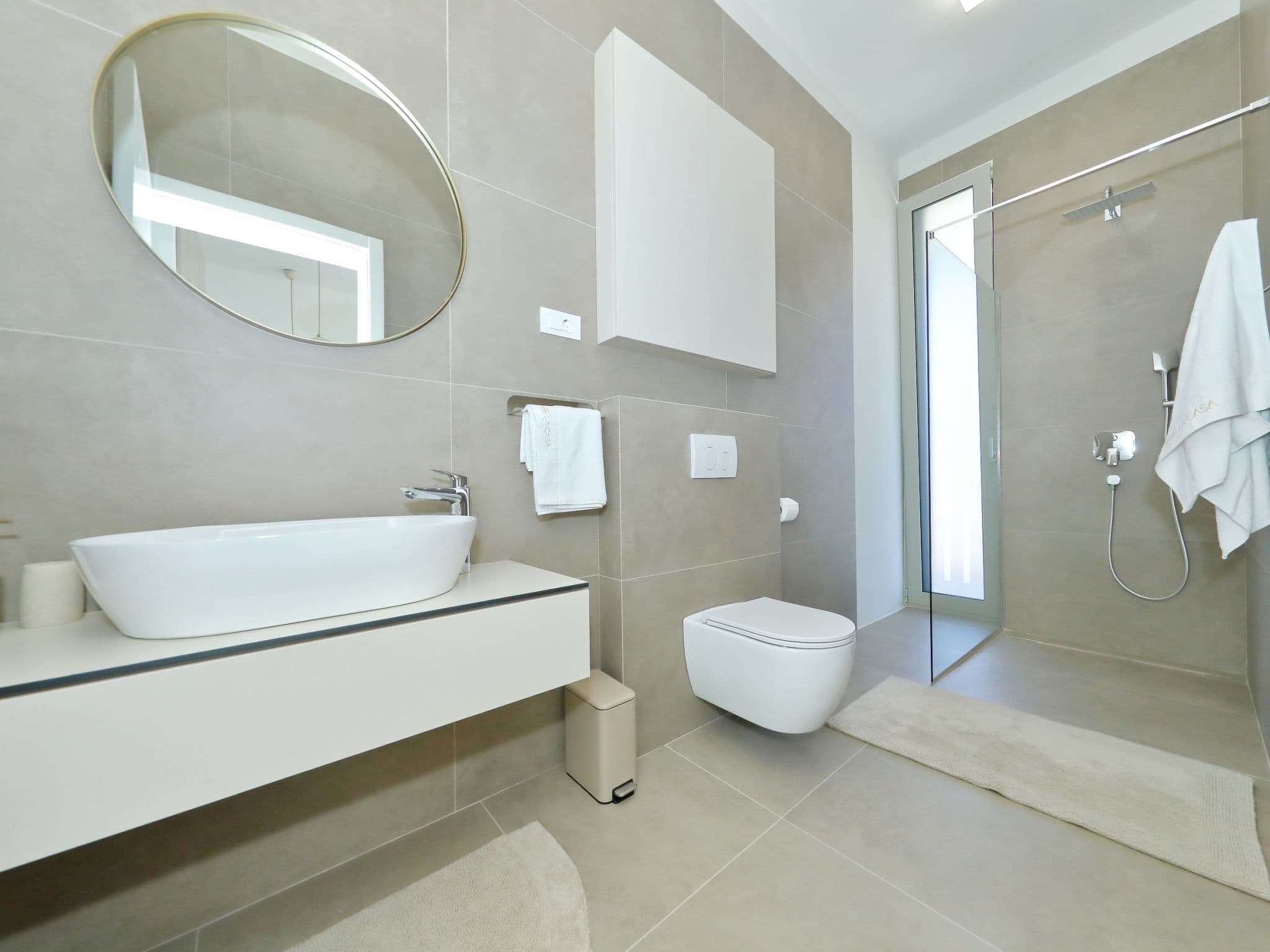 Bathroom / Wellness