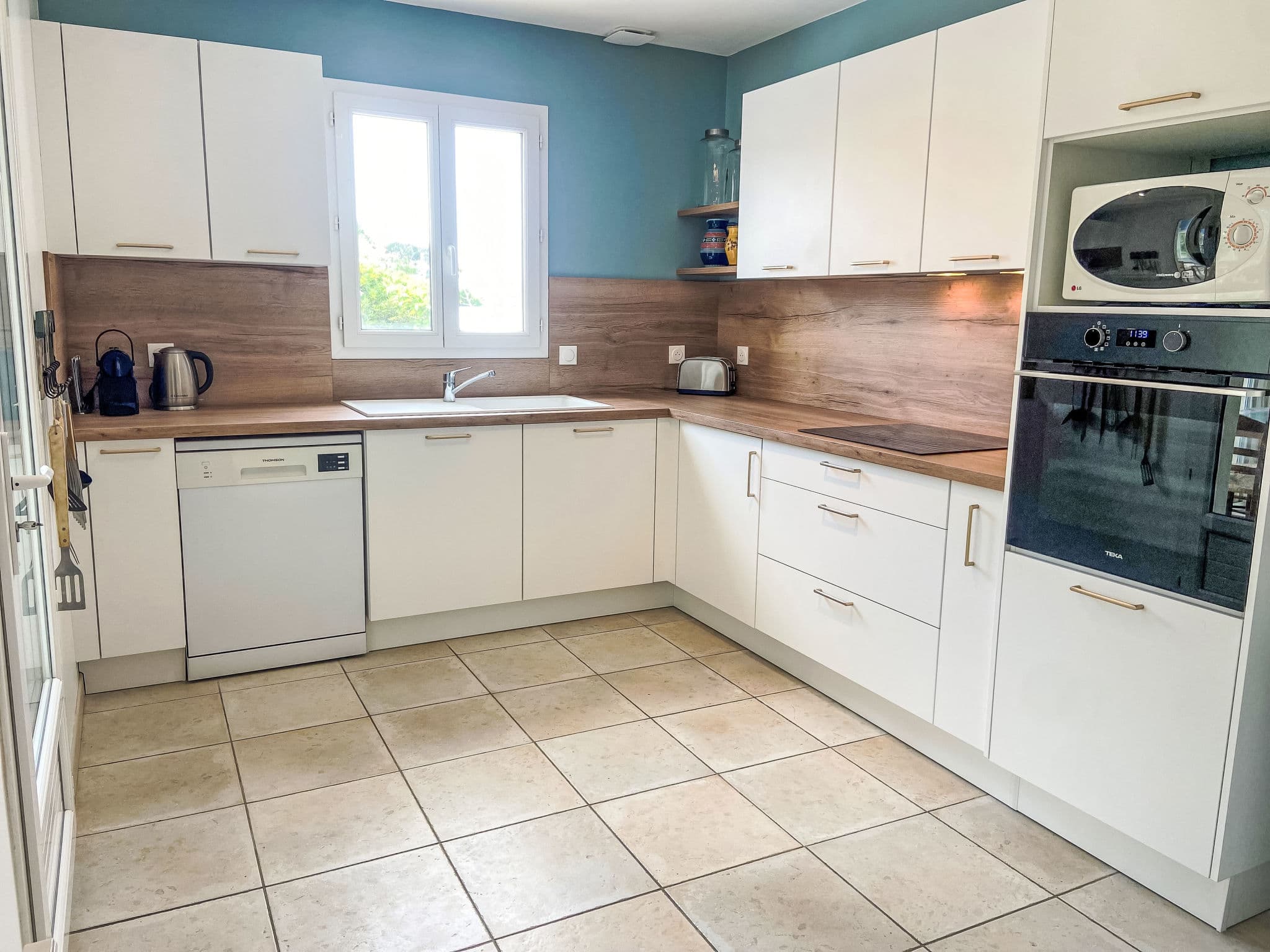 Kitchen / Dining Room